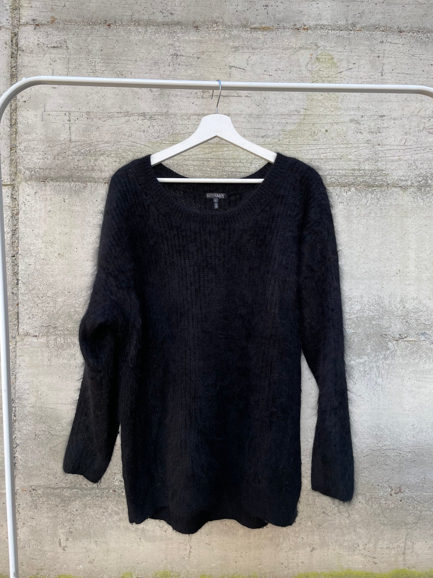 Maxi maglione nero in lana d'angora - taglia unica