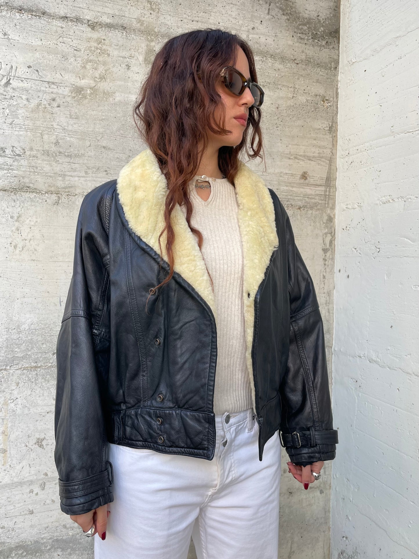 Bomber imbottito in vera pelle nero con collo Shearling burro, rara taglia S uomo