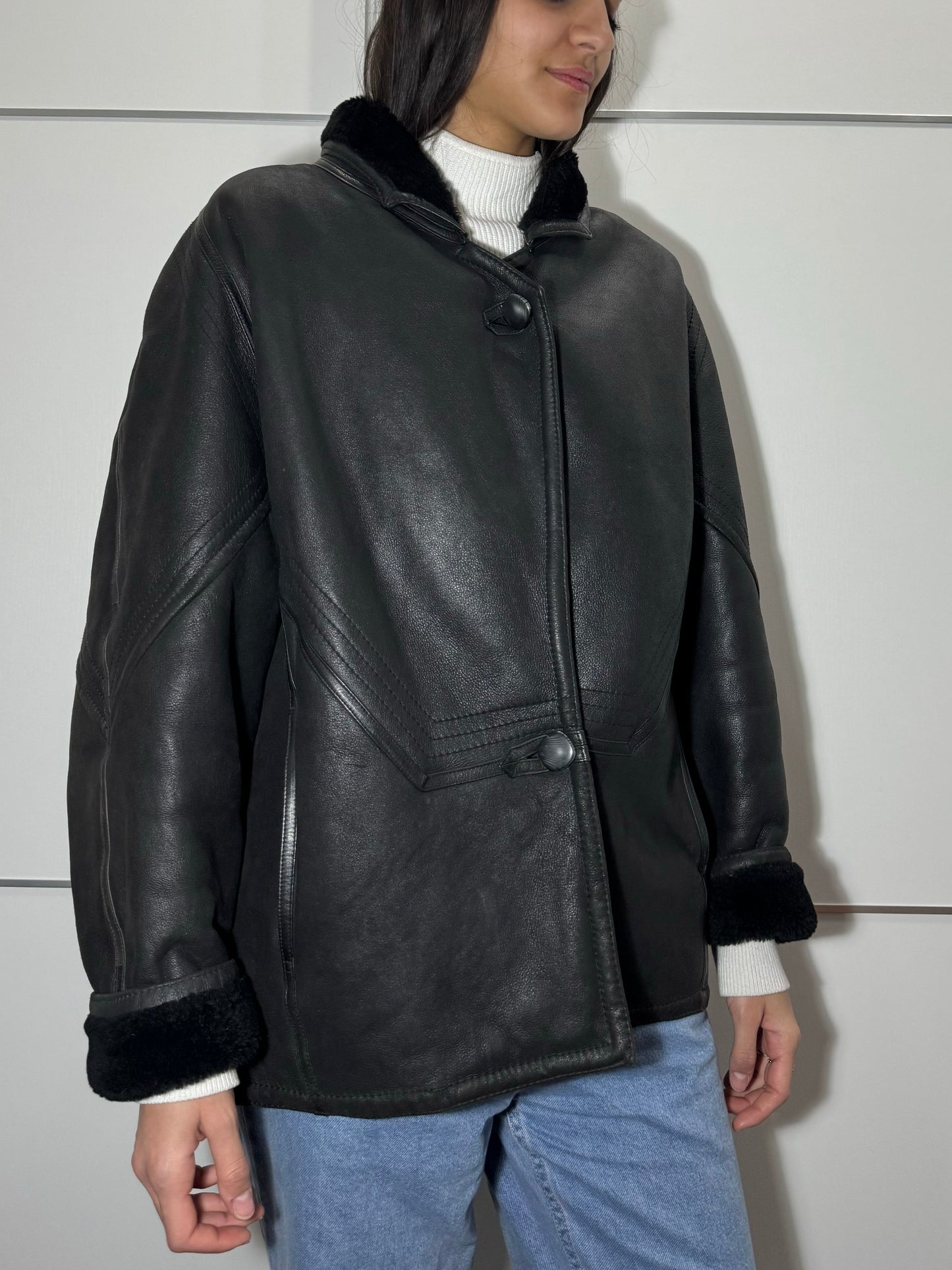 Montone originale Shearling in pelle nero, rara taglia piccola da donna