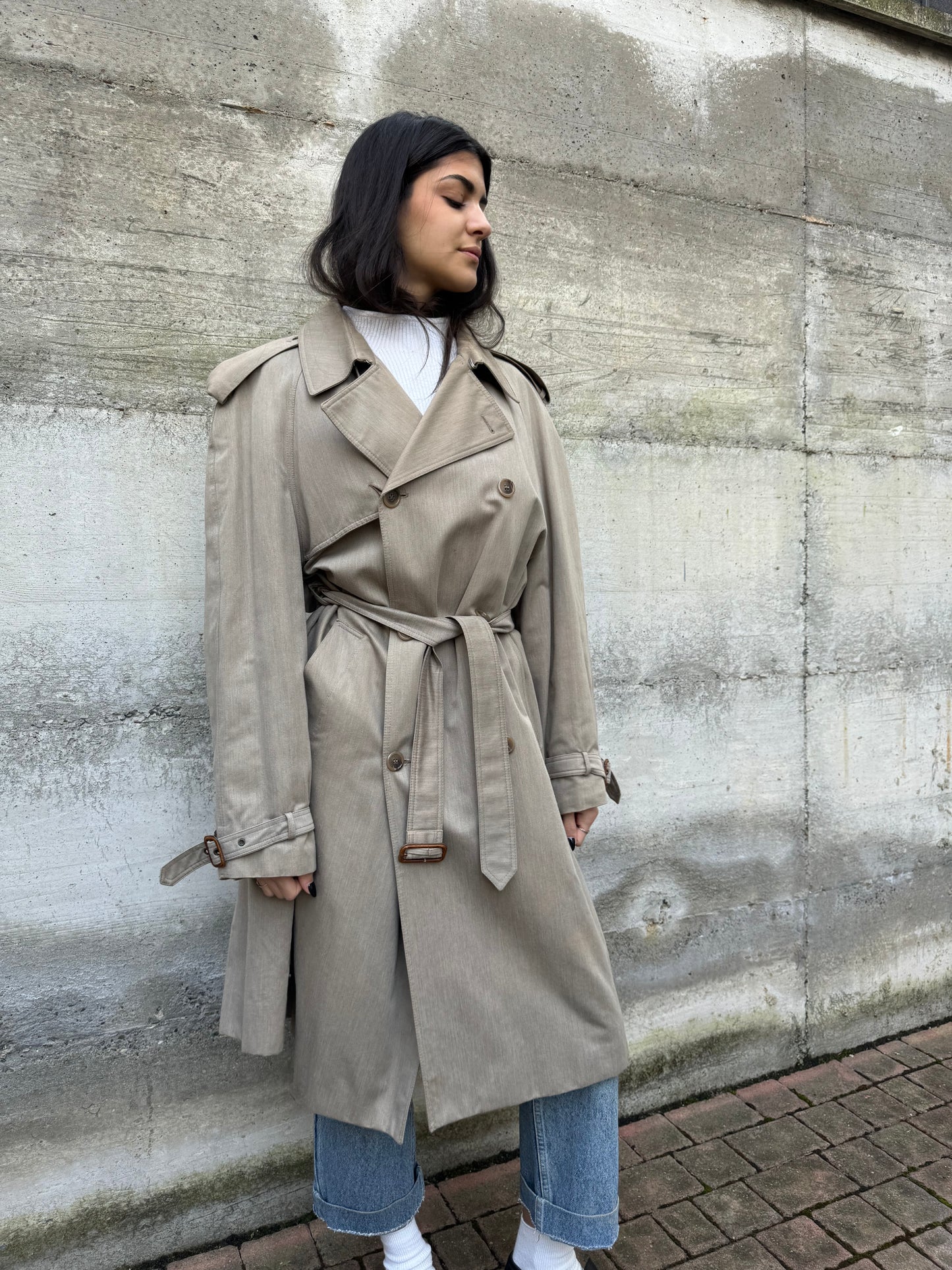 Trenchcoat sartoriale lungo doppiopetto color sabbia