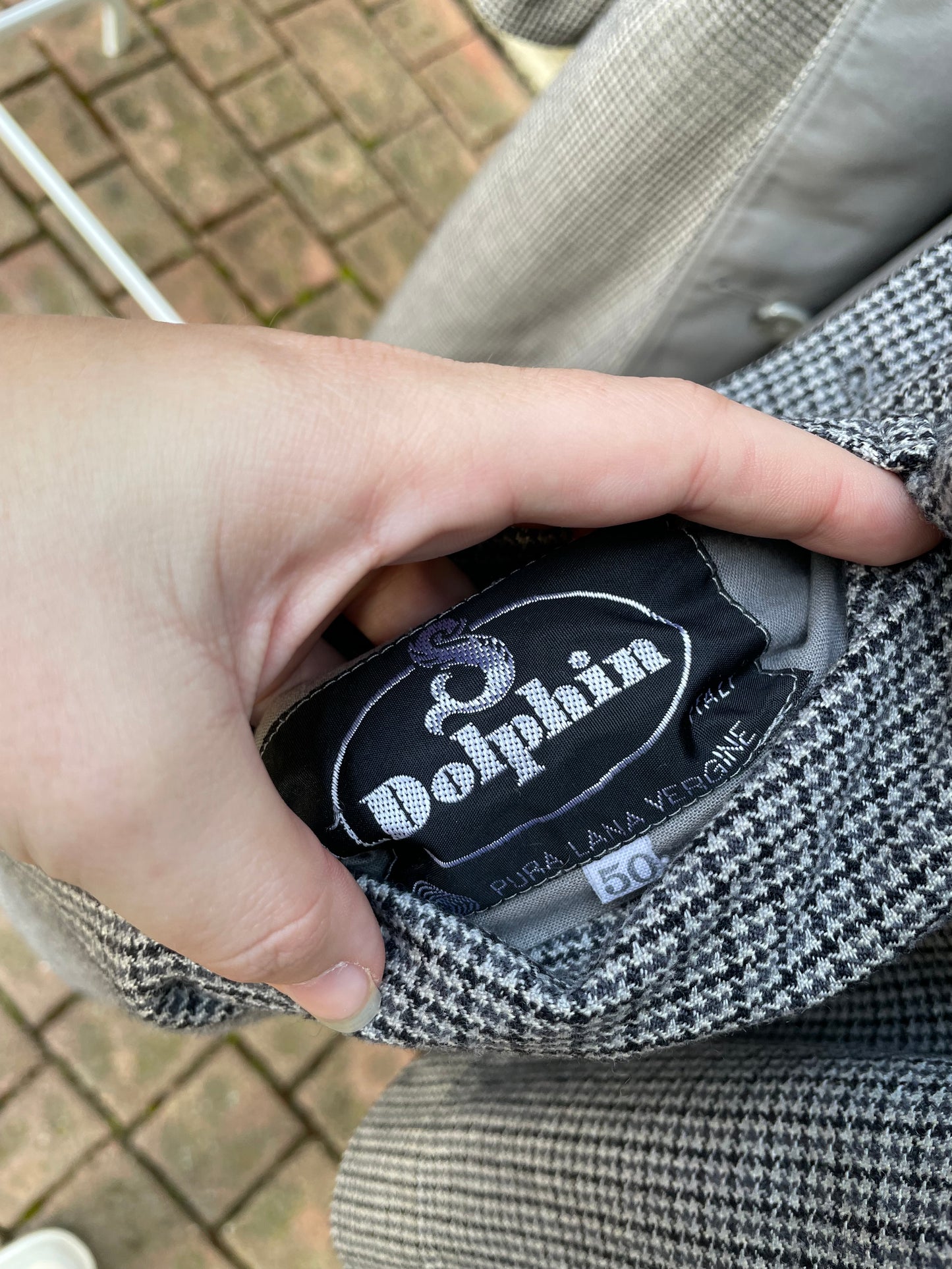 Trenchcoat/cappotto Nino monopetto double face, da un lato pura lana vergine pied de poule, dall'altro impermeabile misto cotone grigio