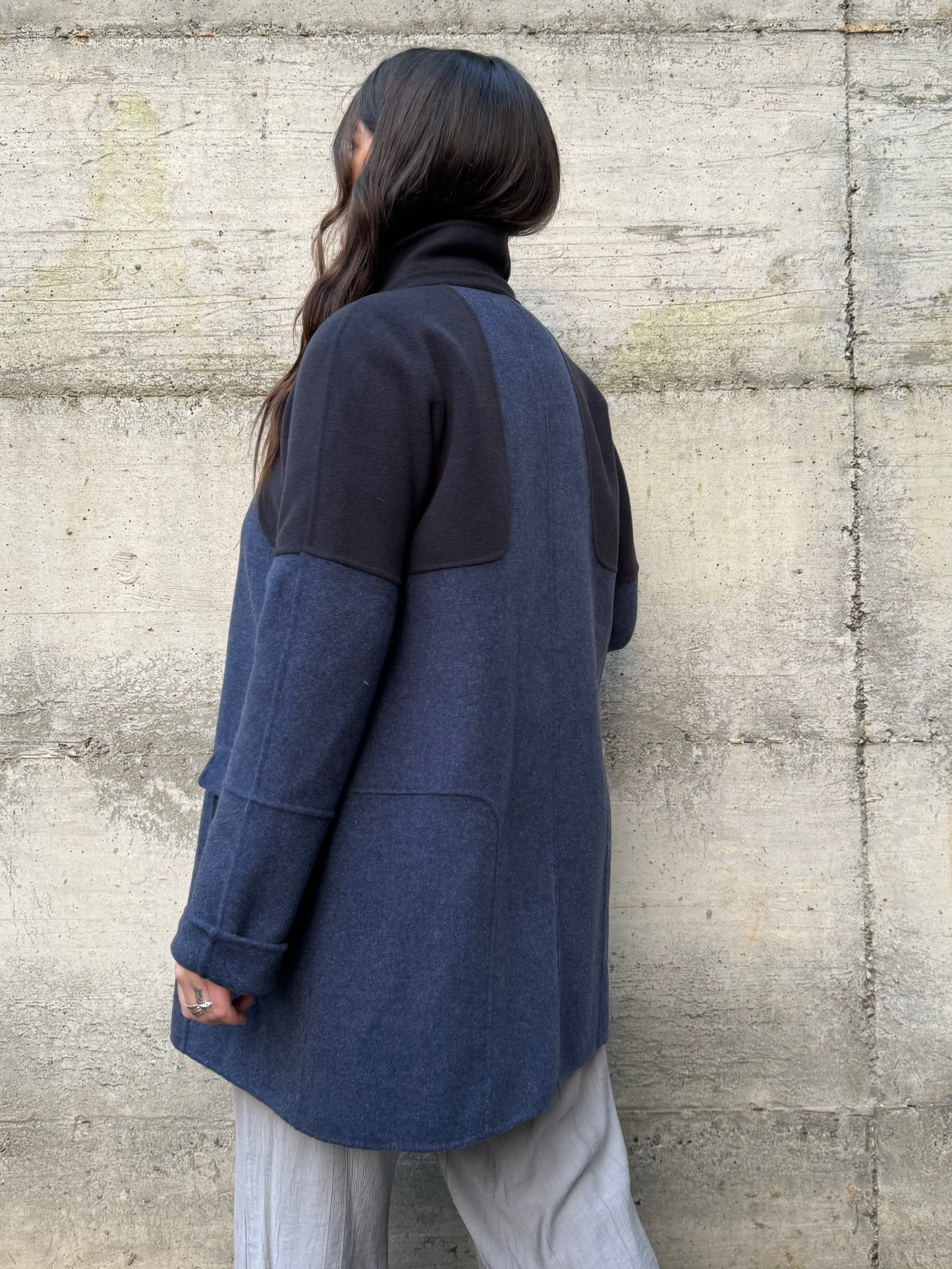 Cappottino Intrend blu mezza stagione, 85% lana 15% lyocell