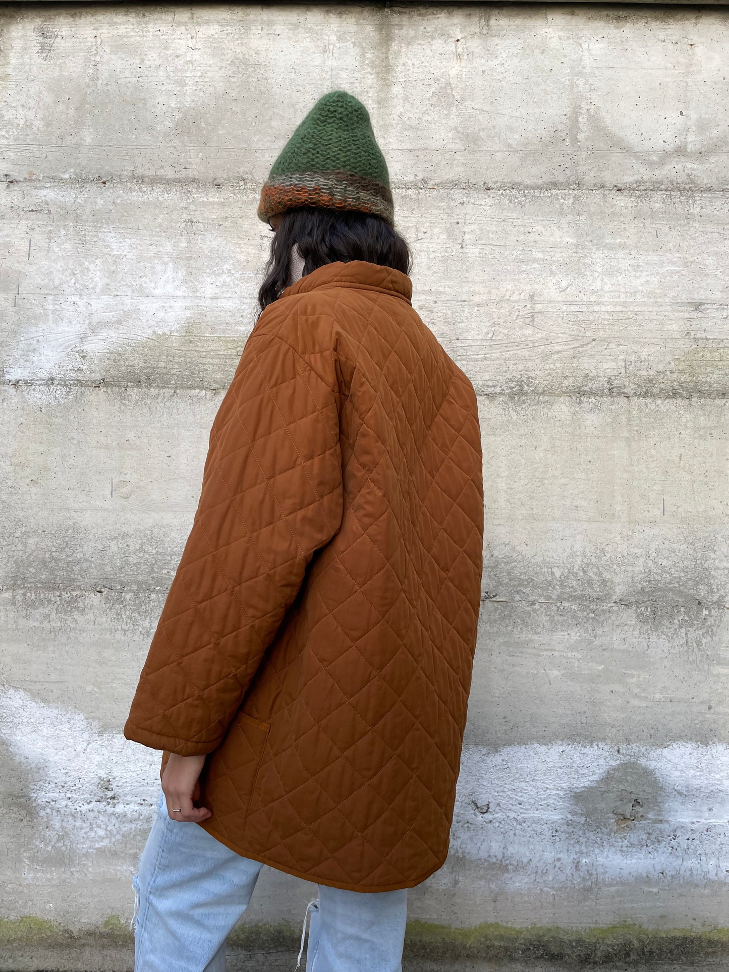 Husky trapuntato ruggine con bottoni a clip