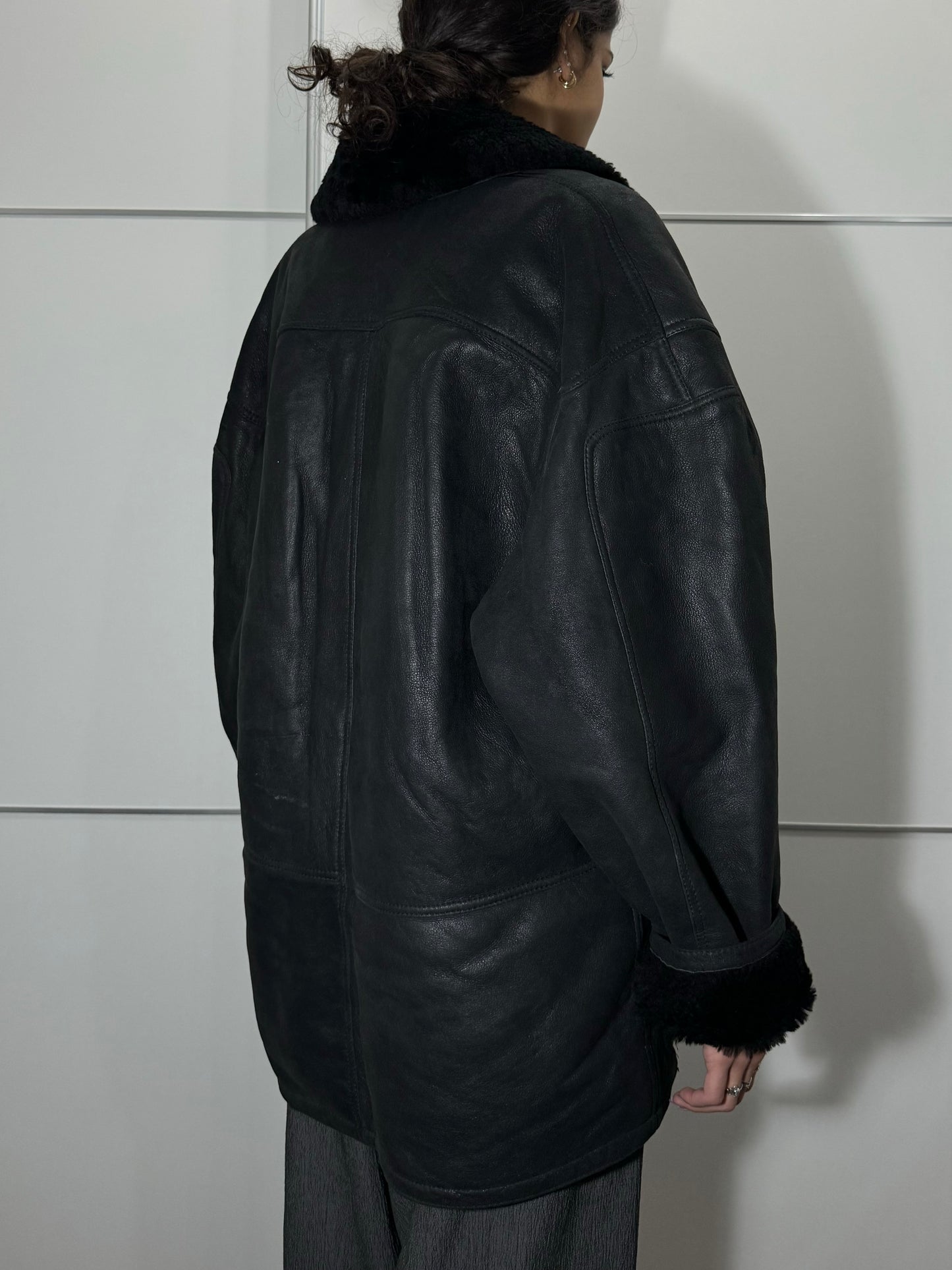 Montone Shearling in pelle nero, taglia 48it uomo