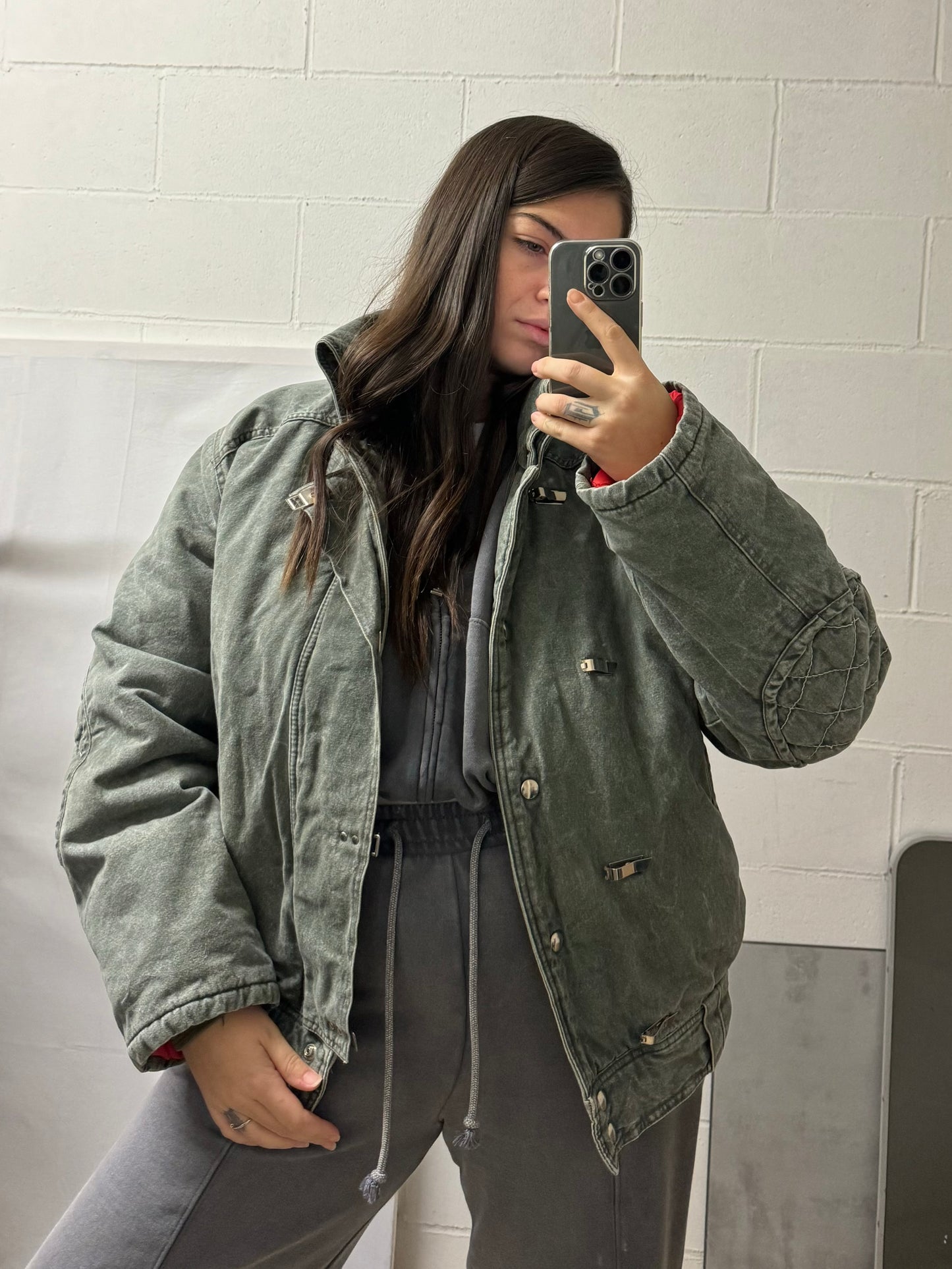 Bomber unisex trapuntato anni 80, in denim grigio con fodera rossa