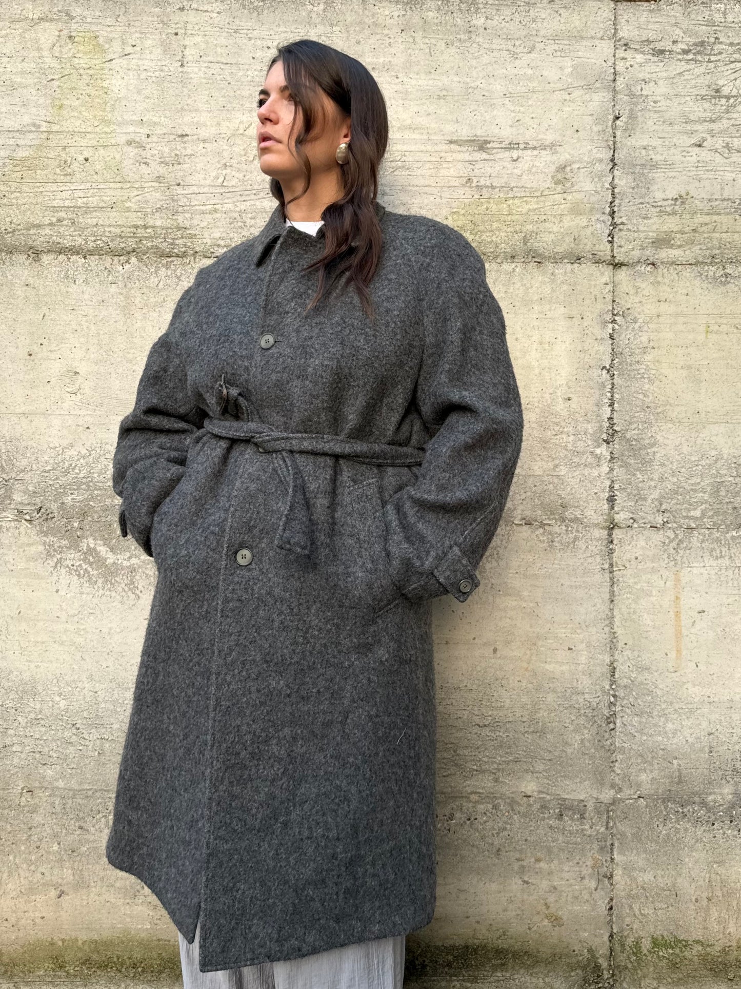 Cappotto lungo sartoriale grigio in misto lana e alpaca