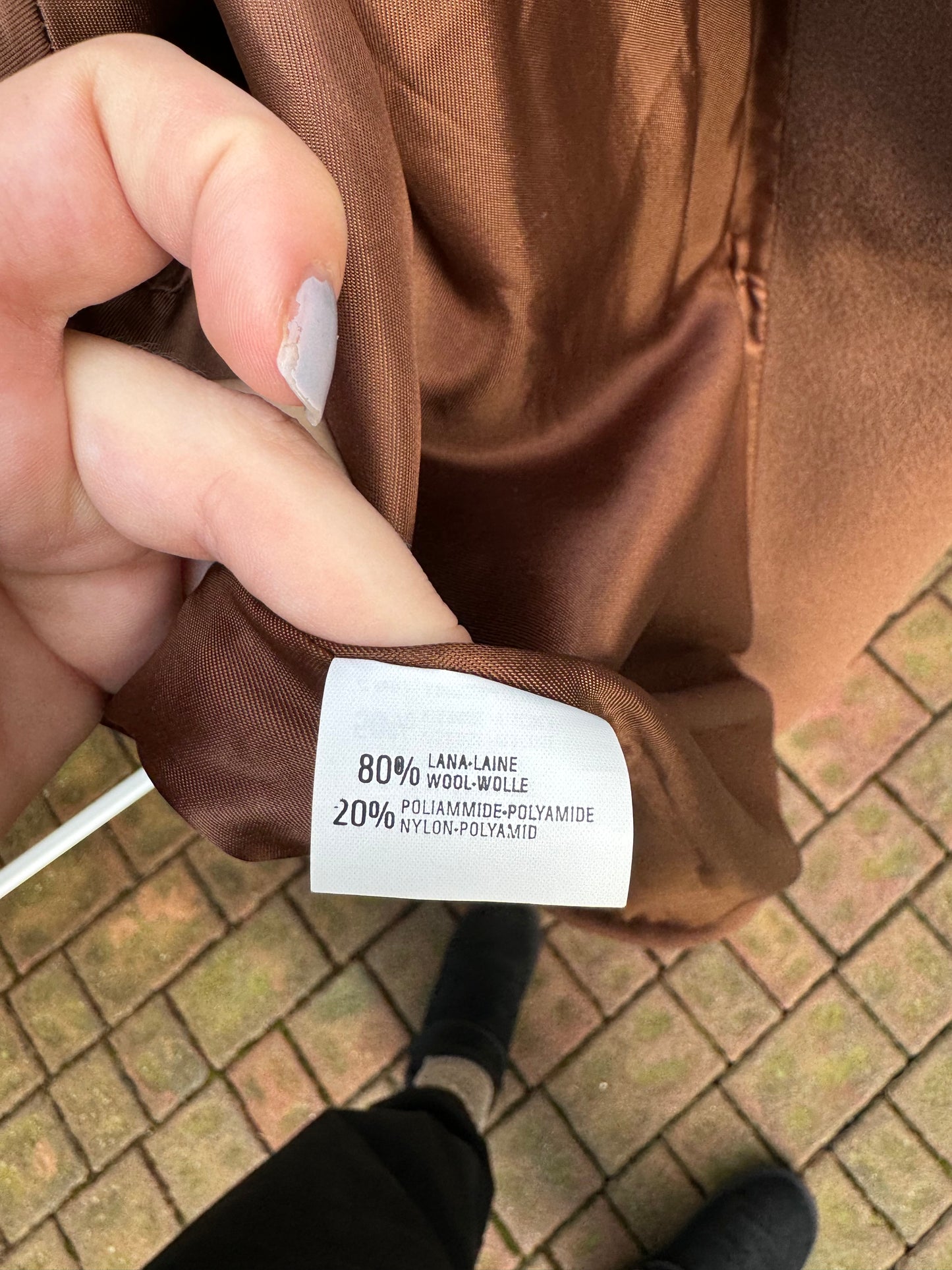 Cappottino doppiopetto cioccolato 80% lana