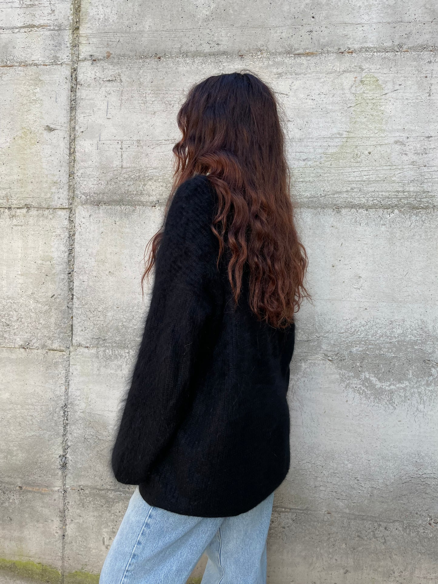 Maxi maglione nero in lana d'angora - taglia unica