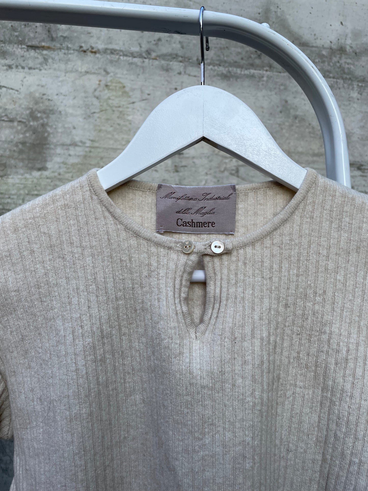 Maglioncino sabbia 100% cashmere