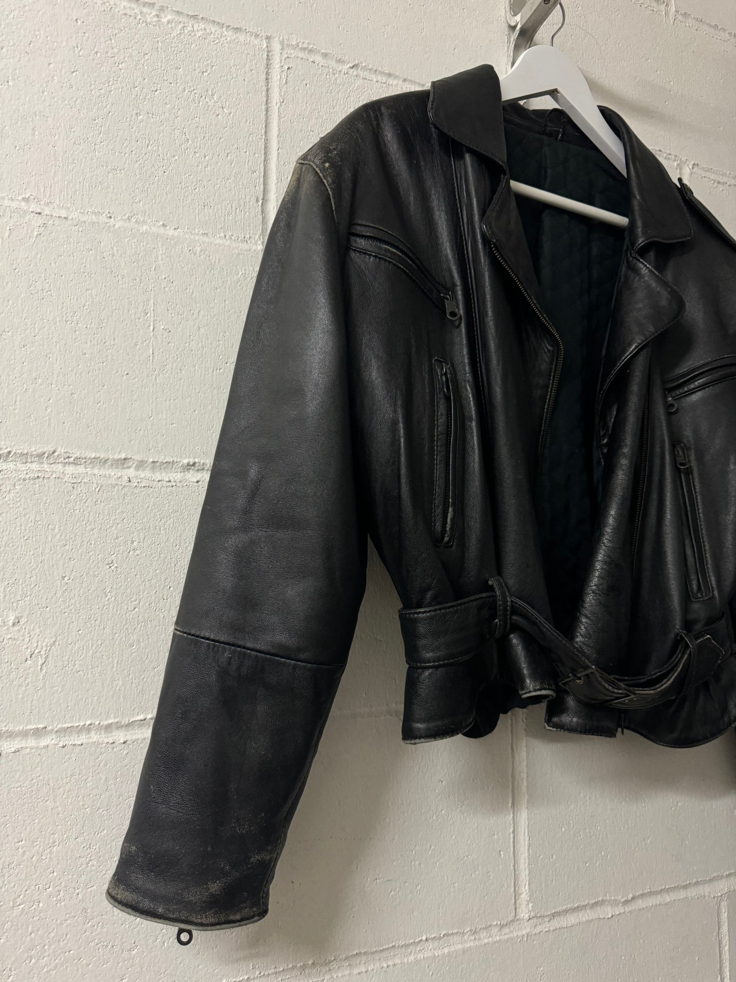 Bomber crop 80s in vera pelle nappata effetto used