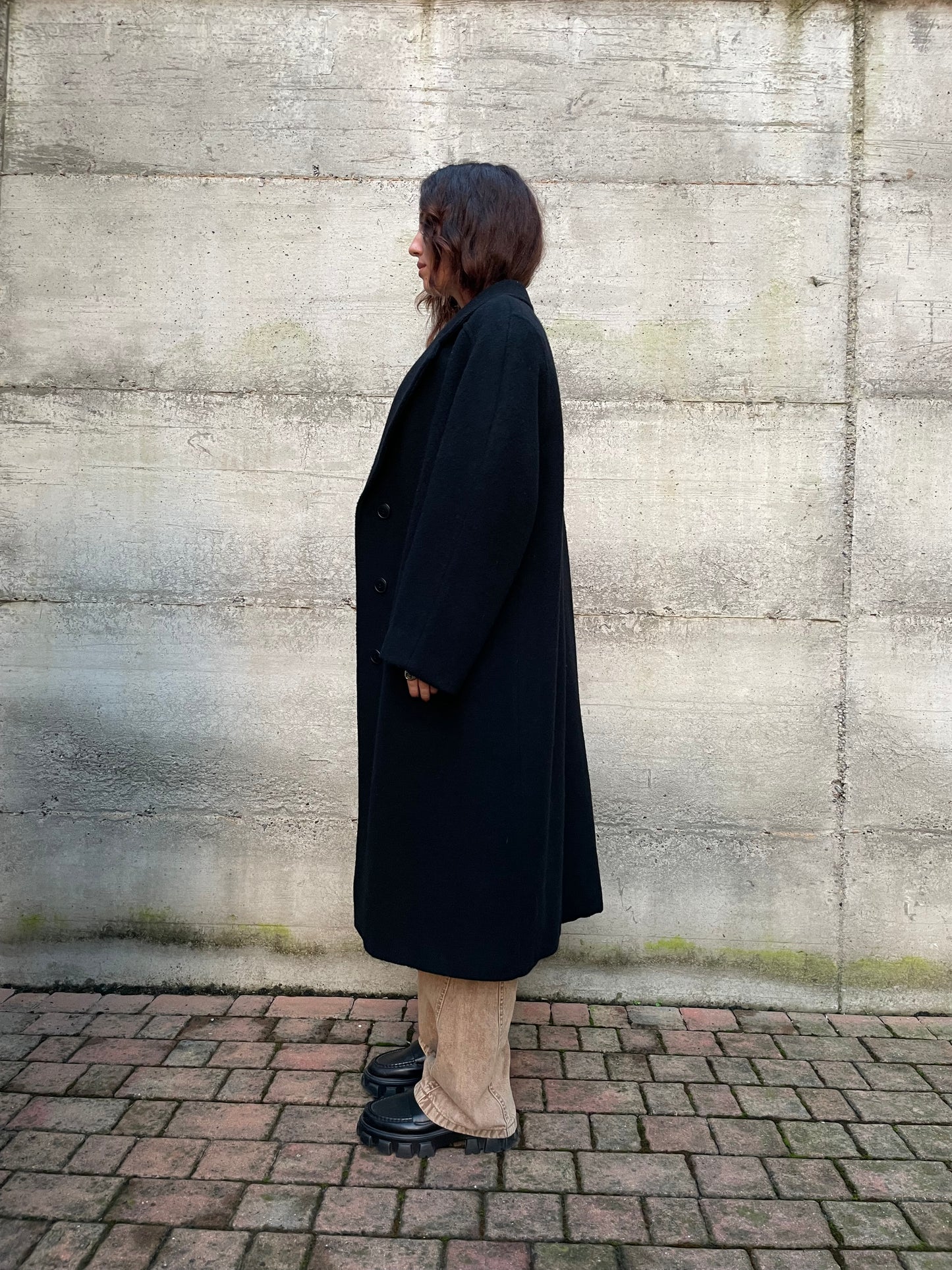 Cappotto nero sartoriale 100% lana, taglia L