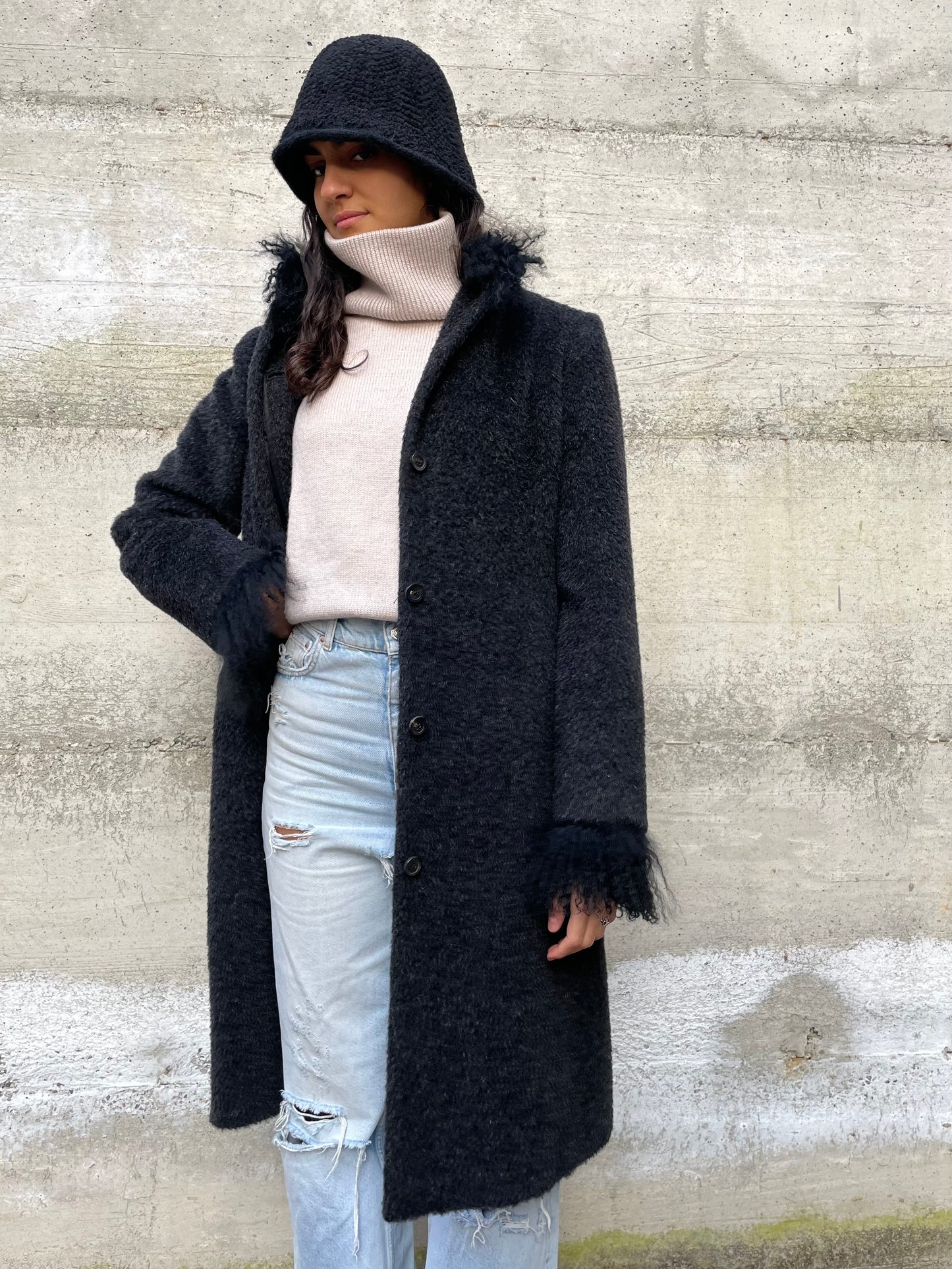 Cappotto Marella in misto alpaca e lana vergine, colletto e polsini in pelo di capra