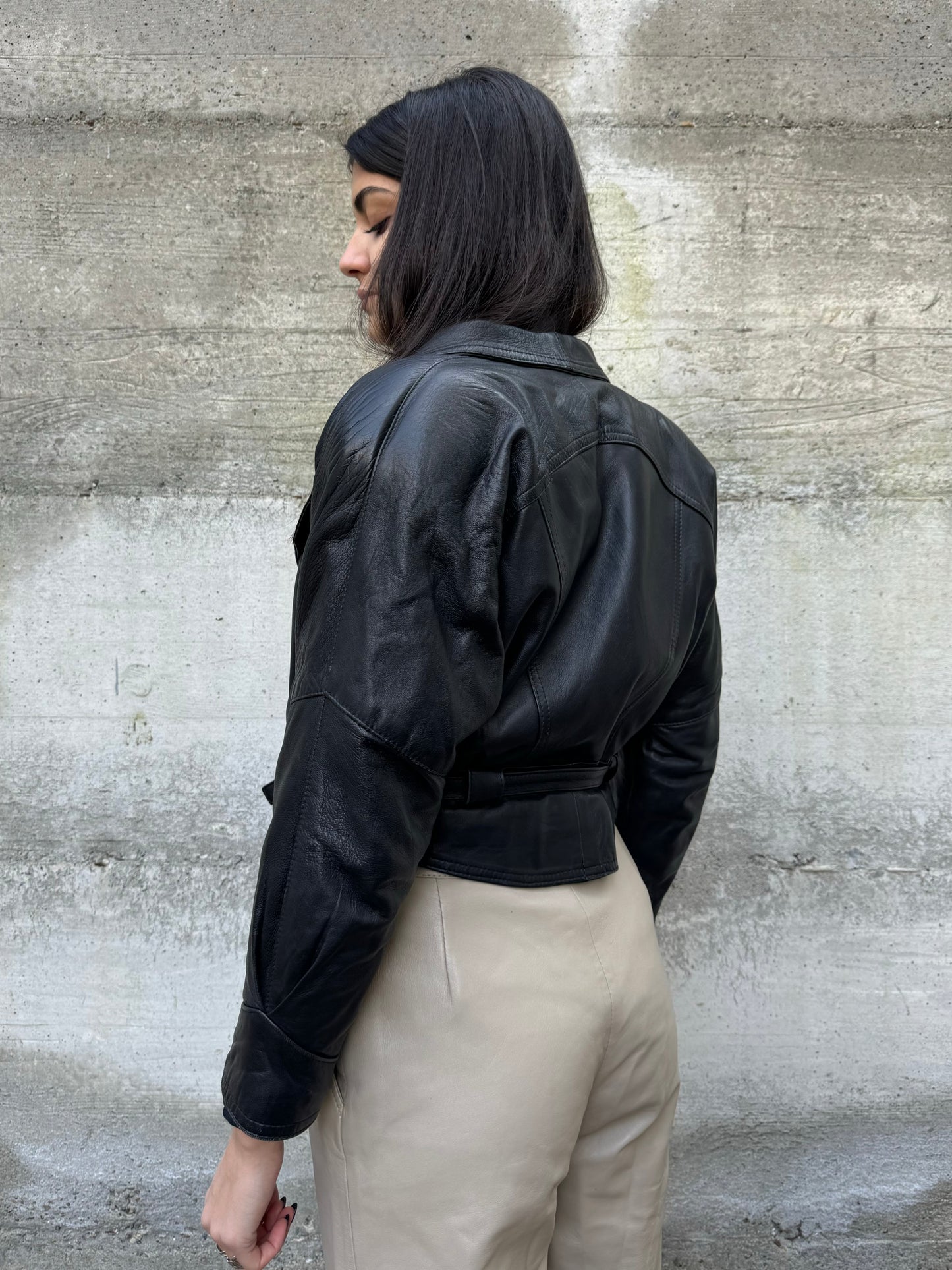 Giacca 80s crop in vera pelle nappata