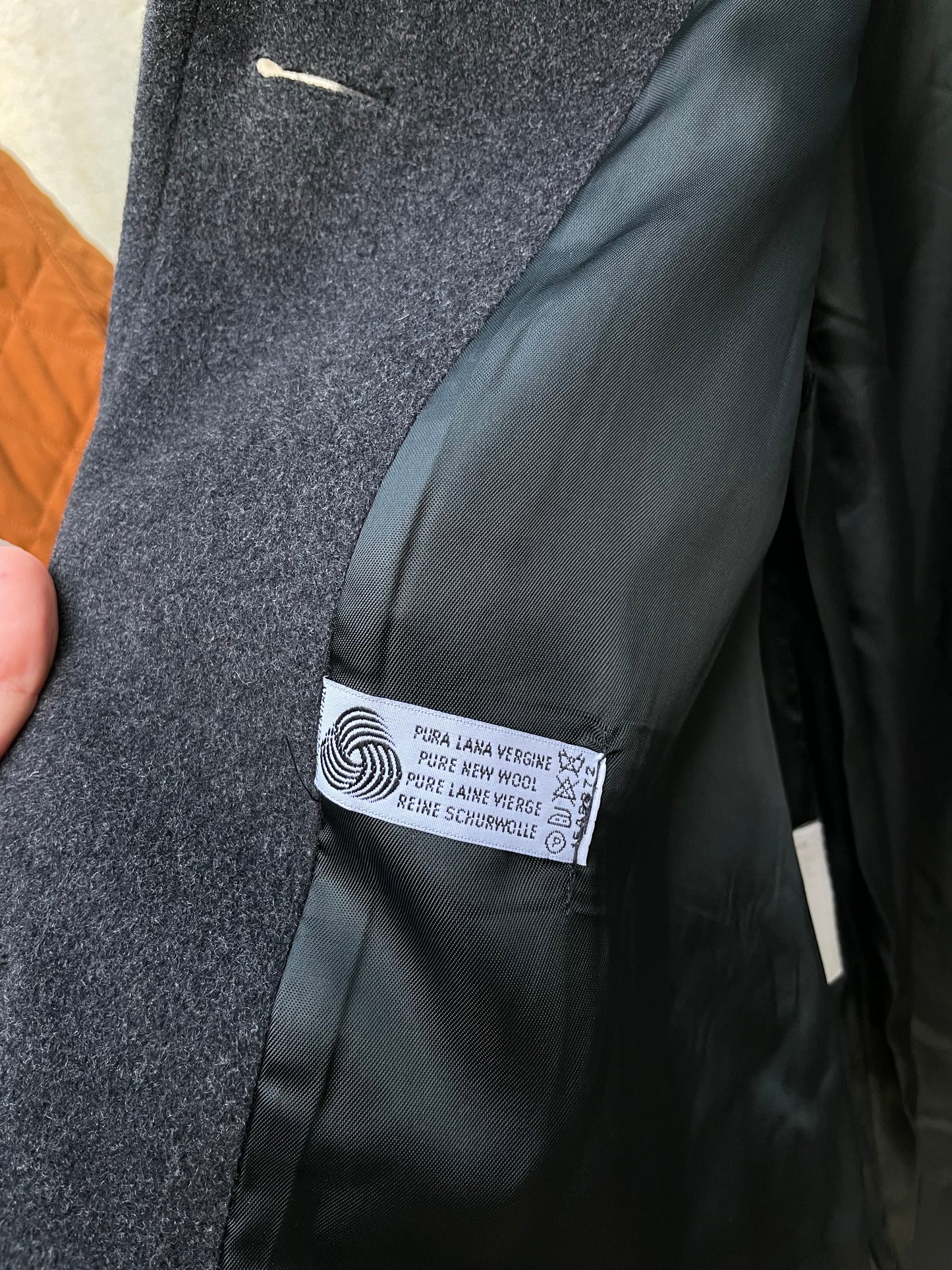 Cappotto sartoriale monopetto grigio scuro 100% lana vergine, in rara taglia 42it