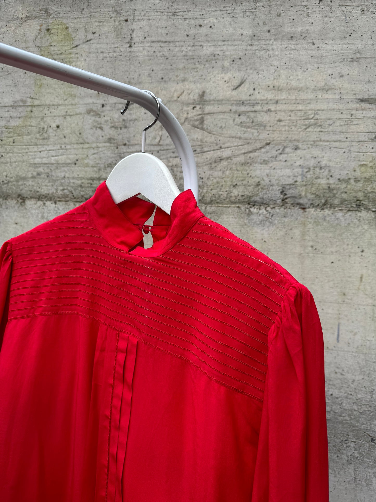 Blusa scivolata in pura seta cinese