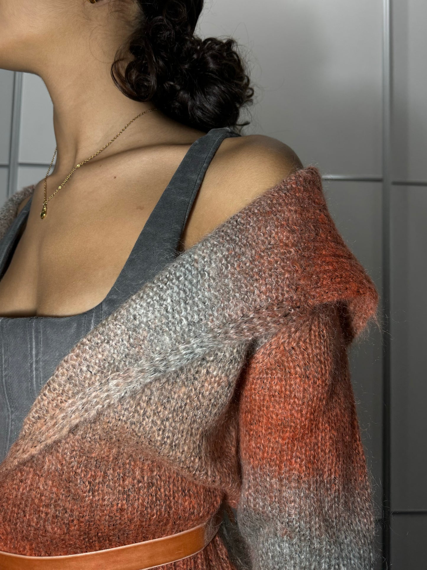 Cardigan sfumato Y2K in misto lana e mohair