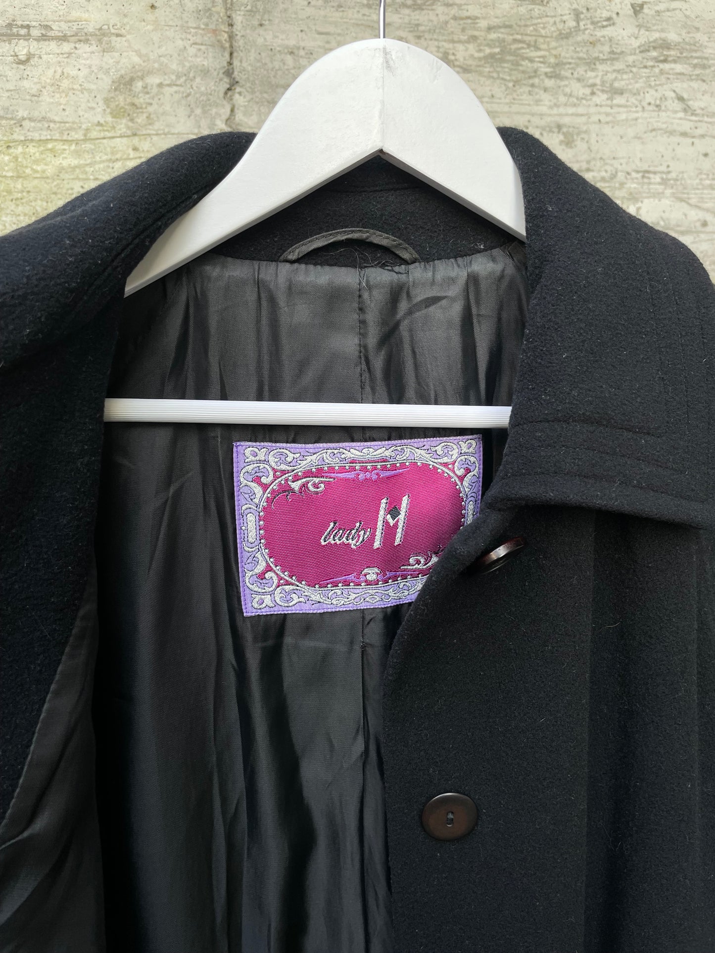 Cappotto nero sartoriale 100% lana vergine, taglia L
