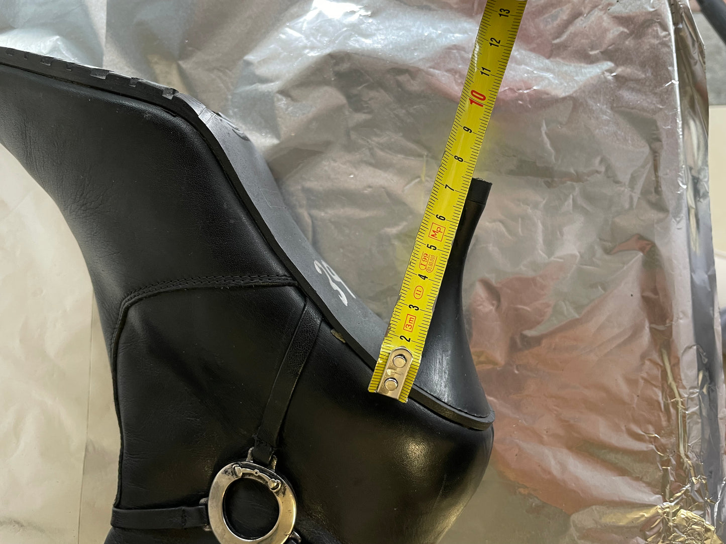 EU 39 - Stivale vintage vera pelle nero a punta, tacco 8cm