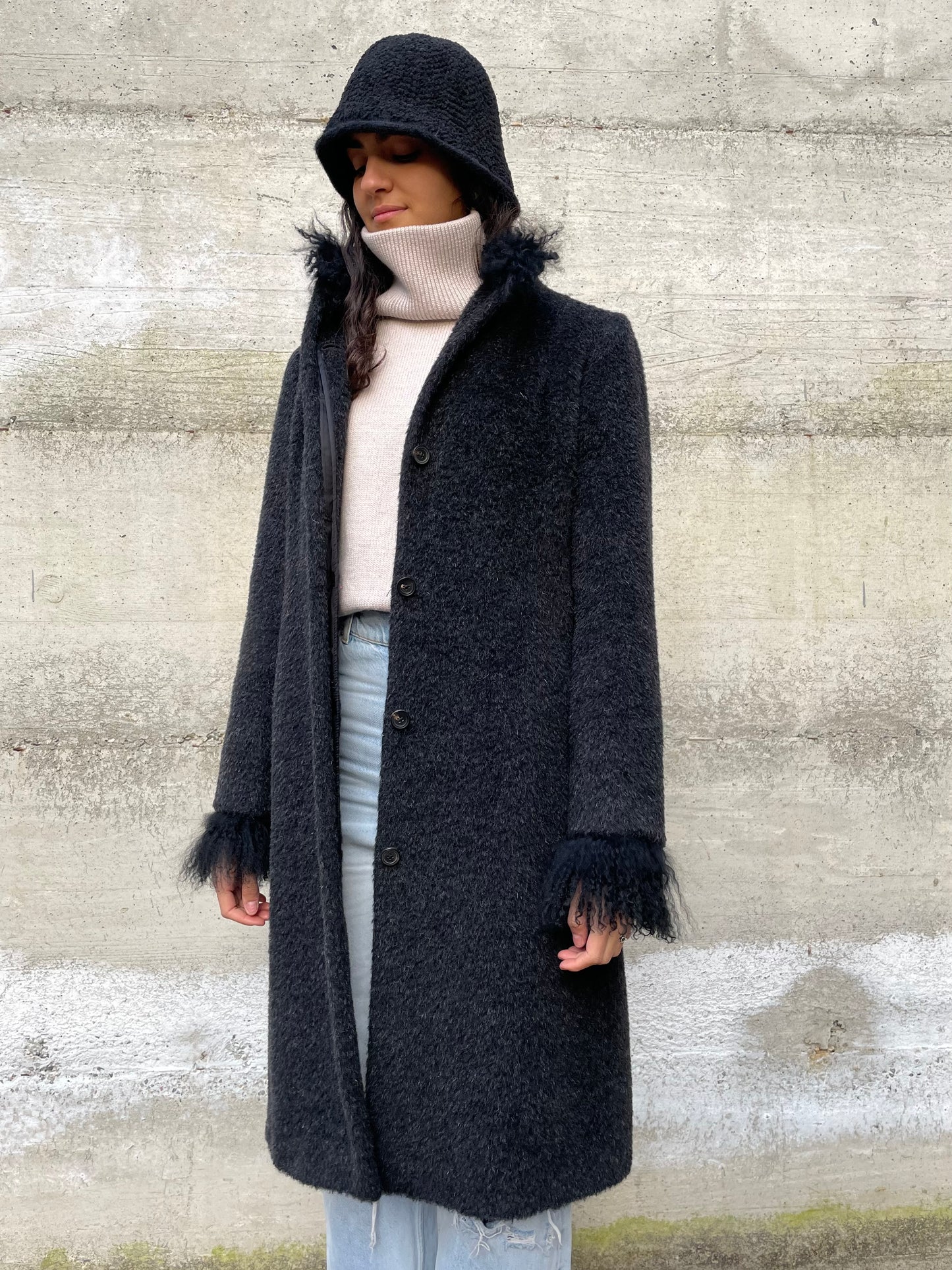 Cappotto Marella in misto alpaca e lana vergine, colletto e polsini in pelo di capra