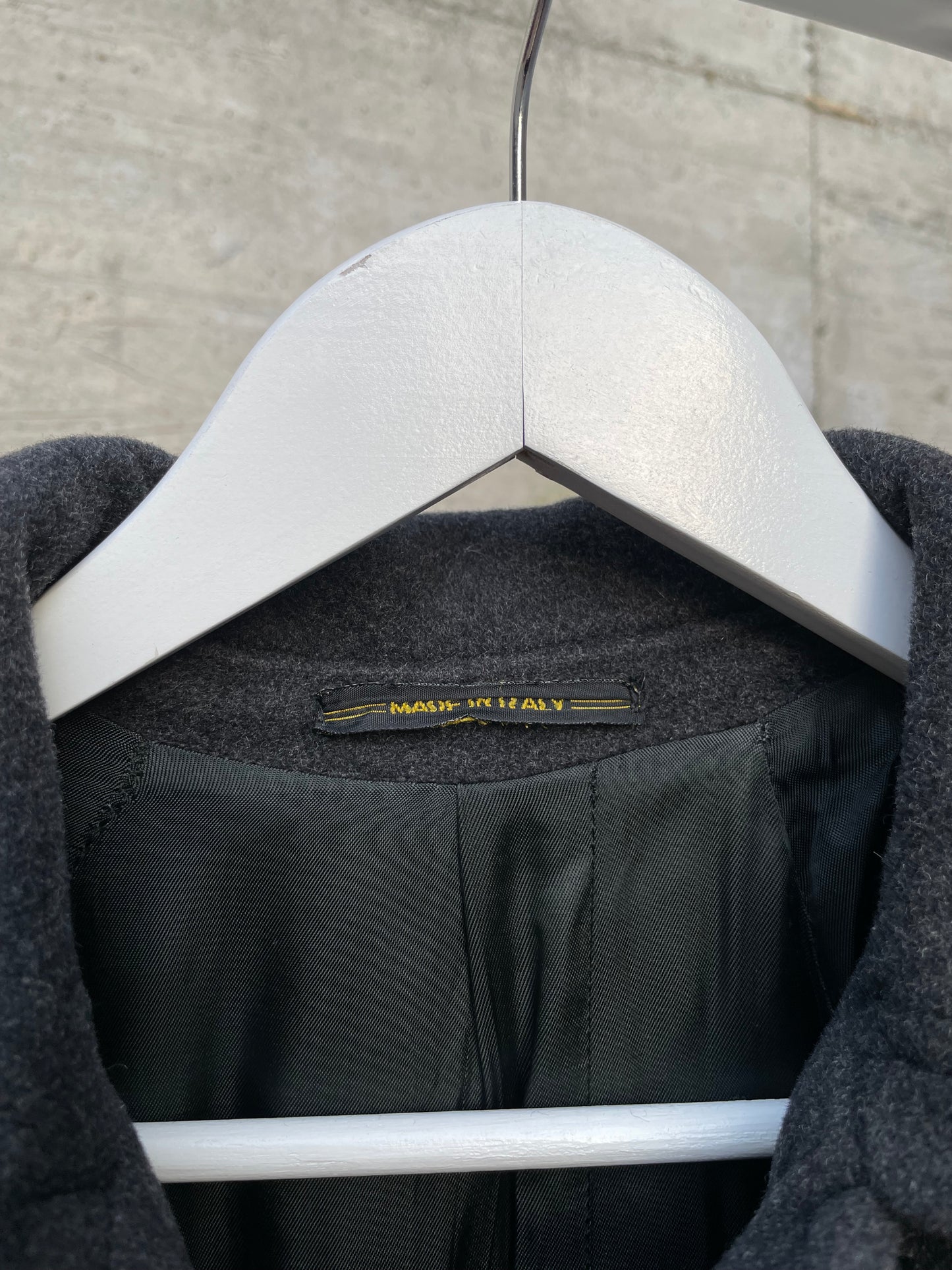 Cappotto sartoriale monopetto grigio scuro 100% lana vergine, in rara taglia 42it