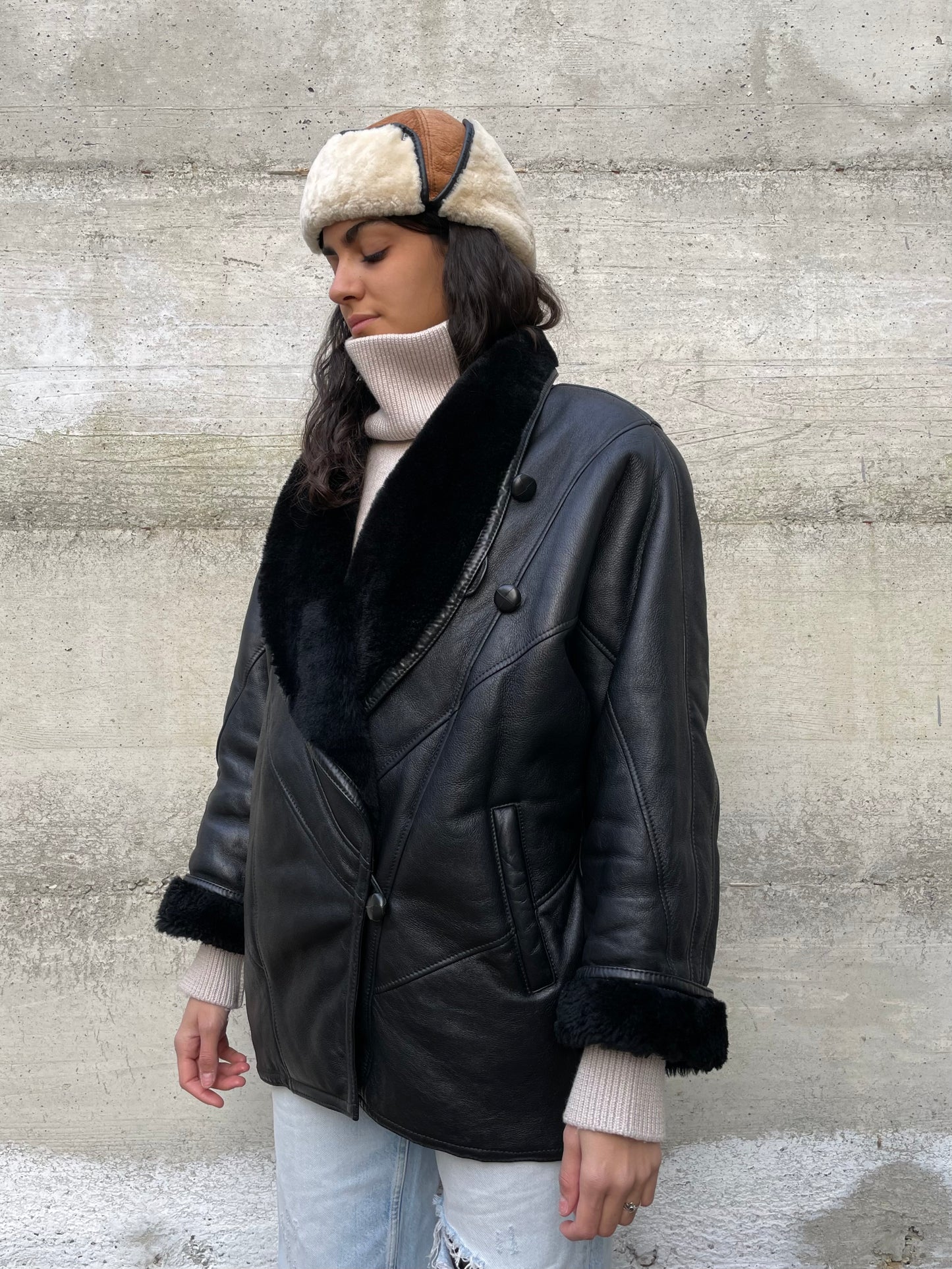 Montone donna originale Shearling 80s, esterno in pelle e interno a pelo raso, in rara taglia piccola