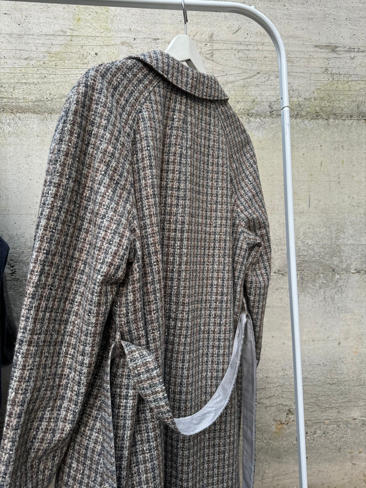 Trenchcoat reversibile monopetto con cintura, lato esterno in lana, lato interno misto cotone