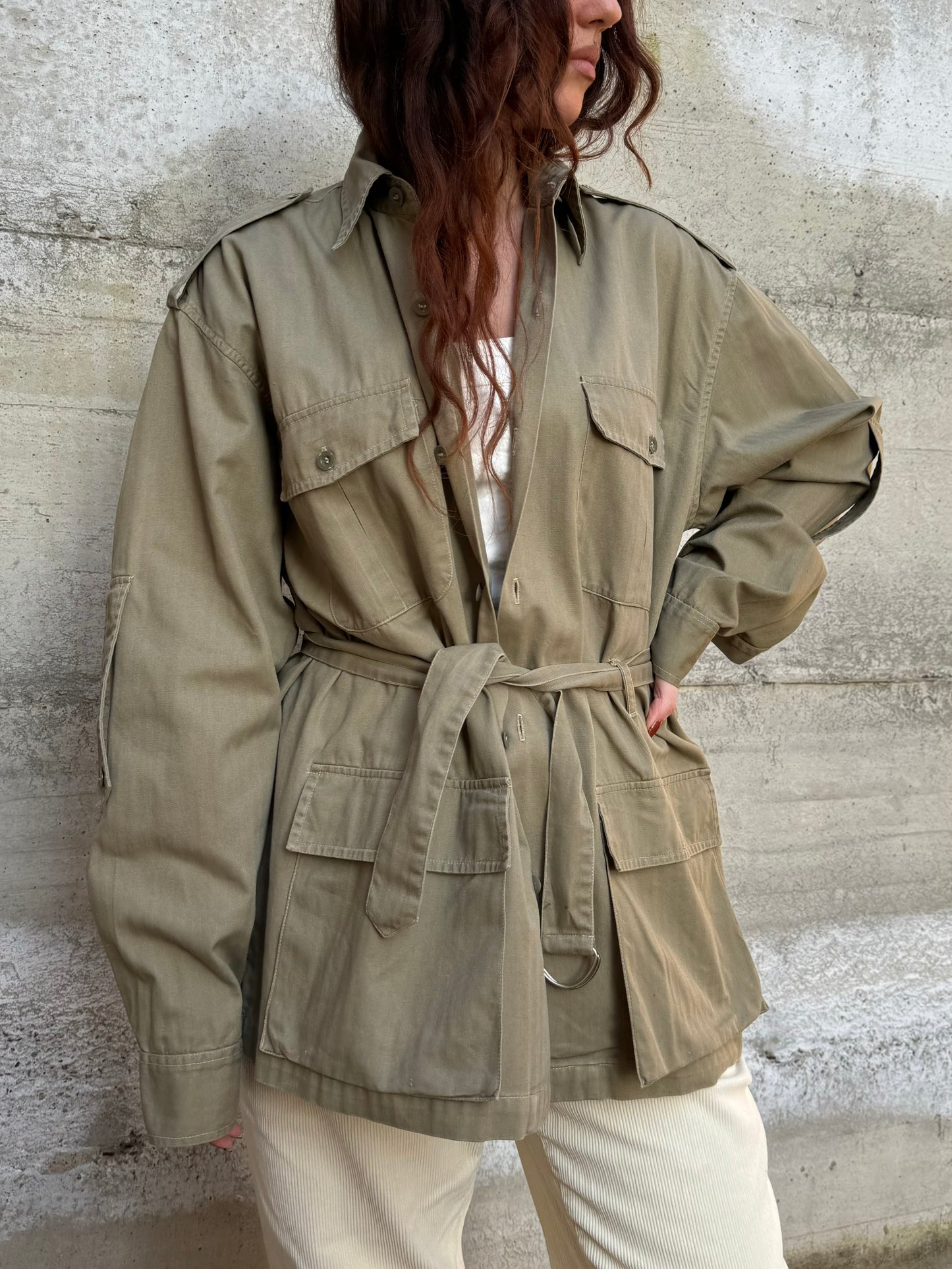 Overshirt cargo cachi in cotone, con cintura