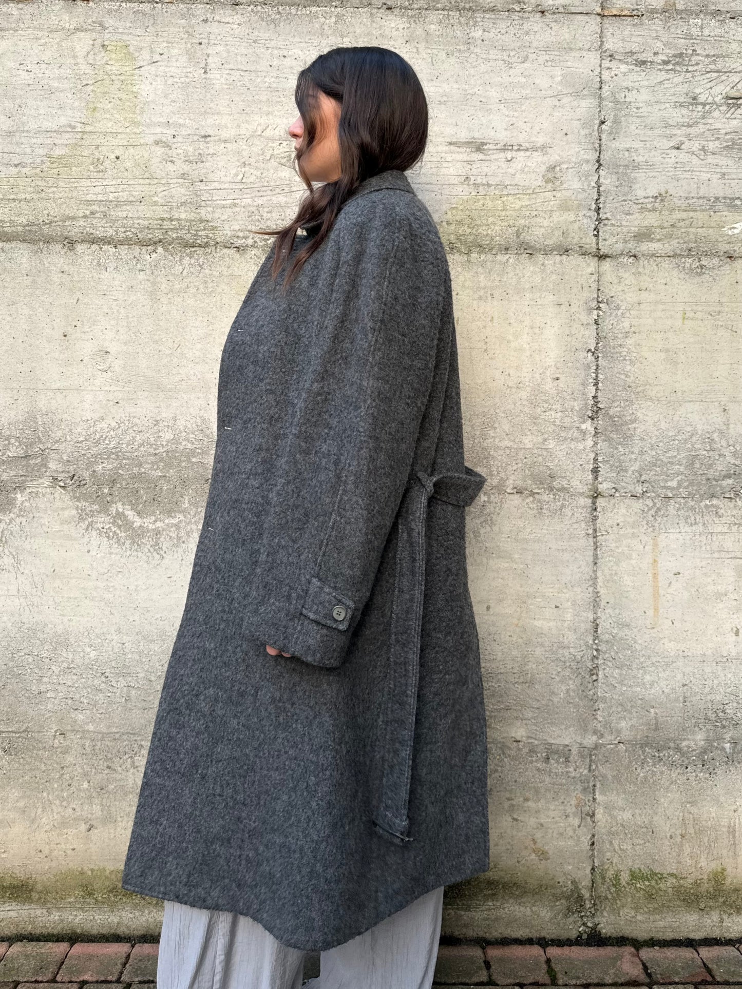 Cappotto lungo sartoriale grigio in misto lana e alpaca