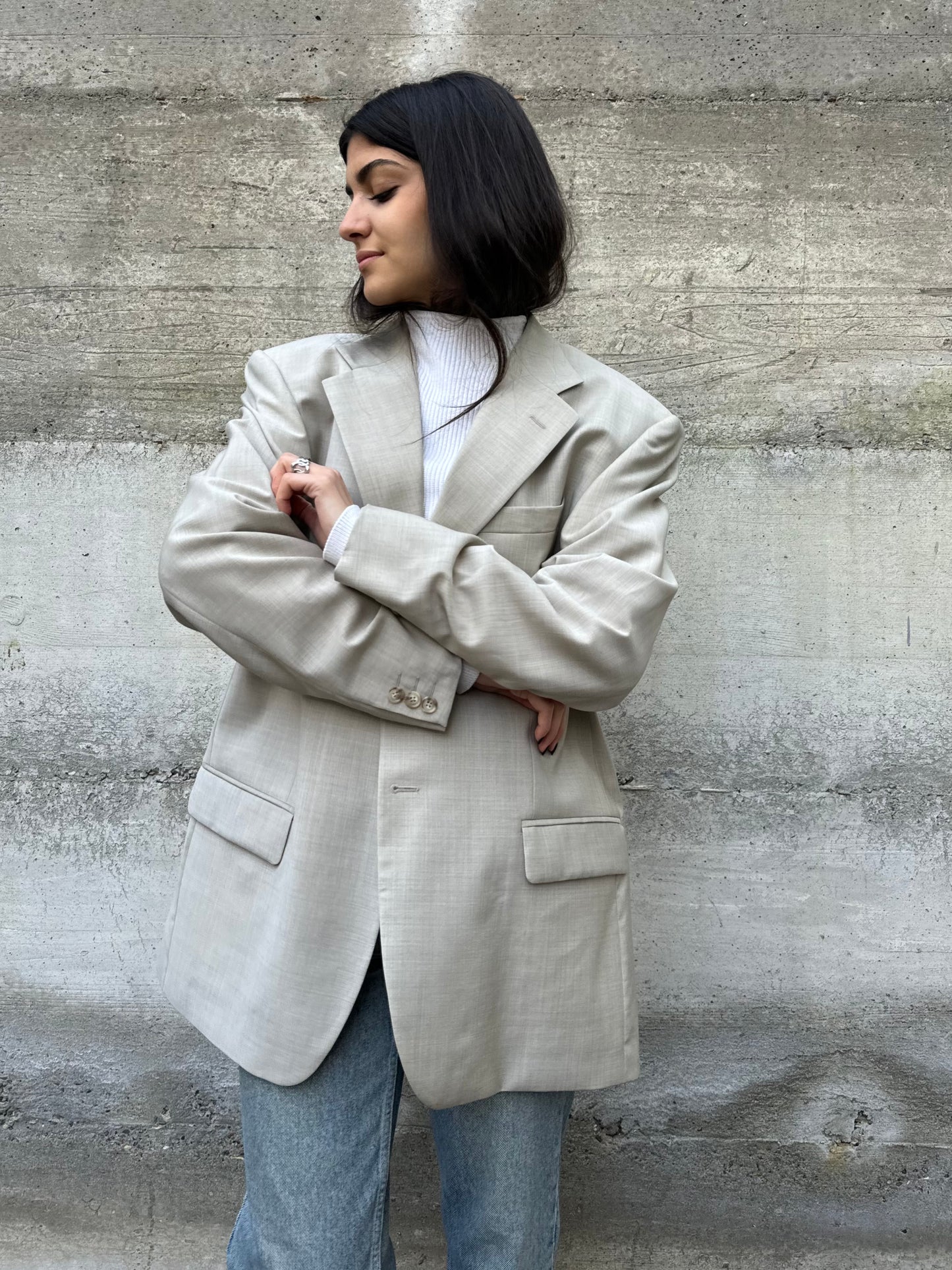 Blazer oversize sabbia in fresco lana