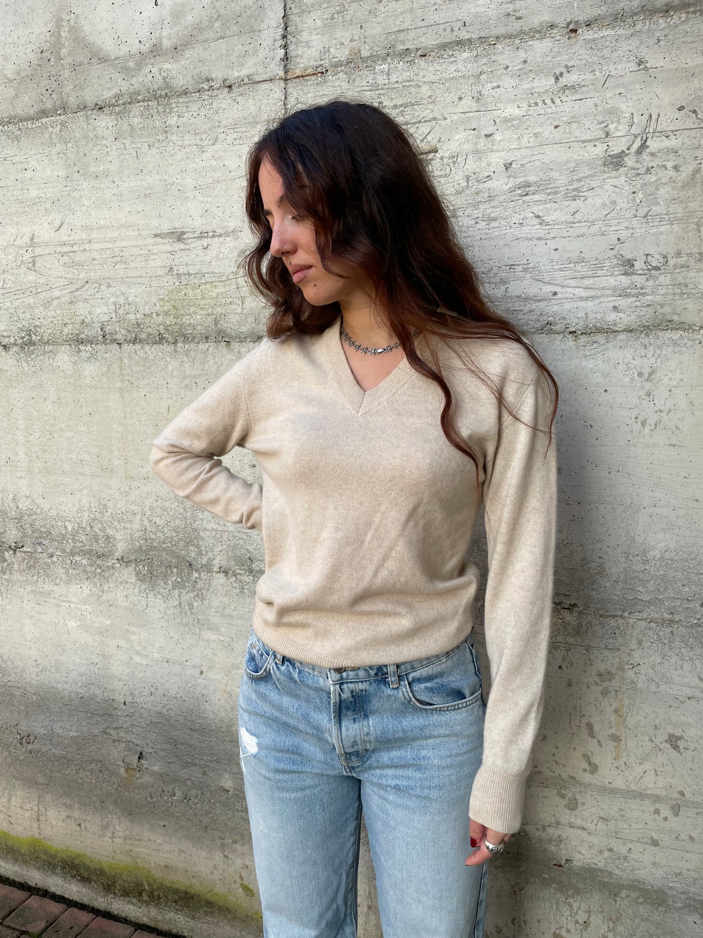 Maglioncino scollo a V sabbia 100% cashmere, taglia M