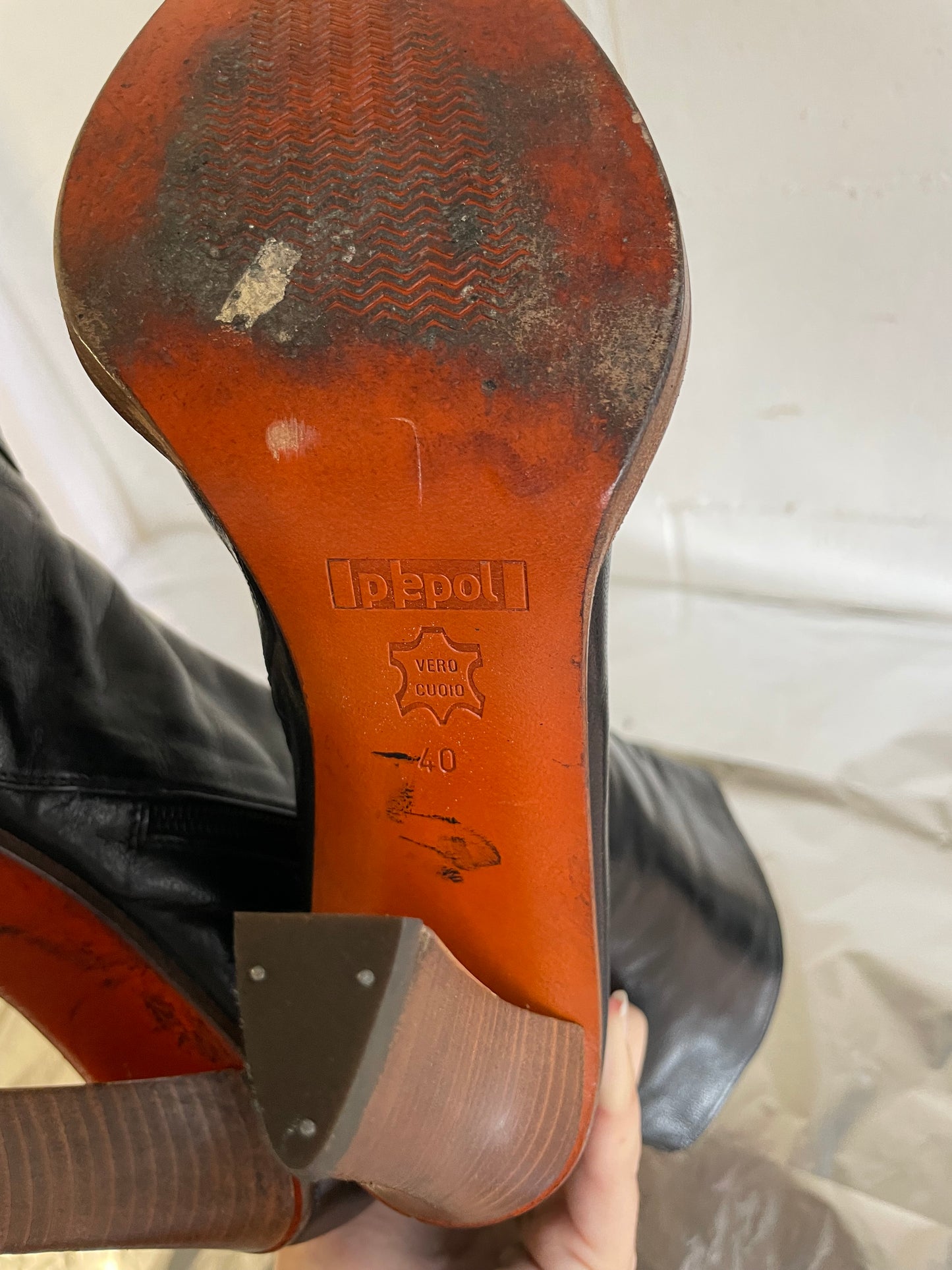 EU 40 - Ankle boots vera pelle neri a punta, tacco grosso 10cm