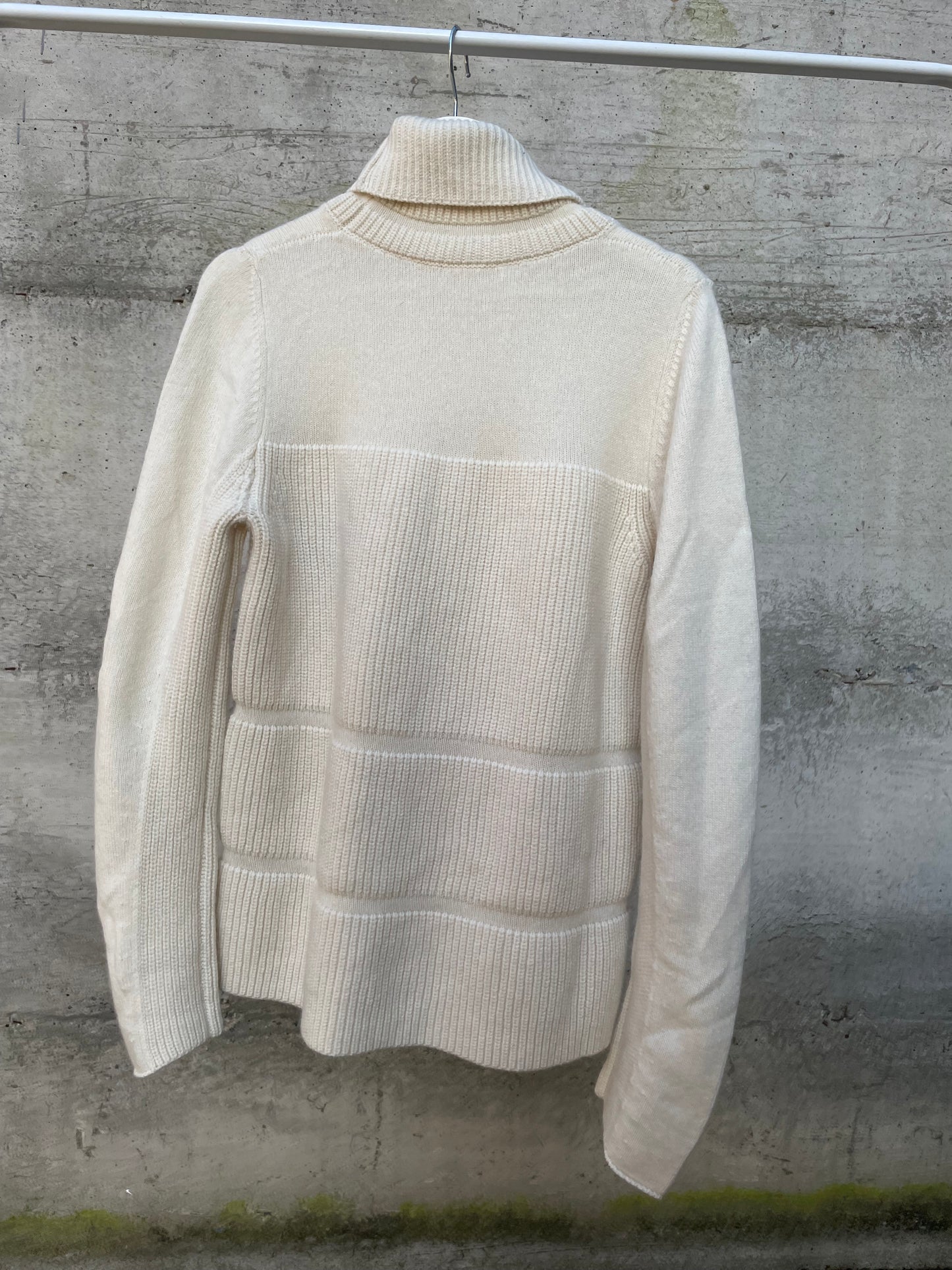 Dolcevita oversize burro Liviana Conti, 100% lana vergine - taglia M