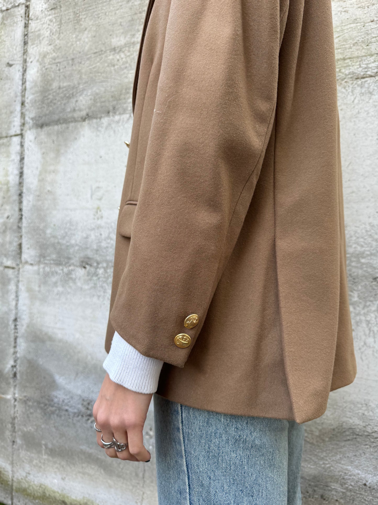 Blazer sartoriale donna in misto lana e cashmere con bottoni dorati