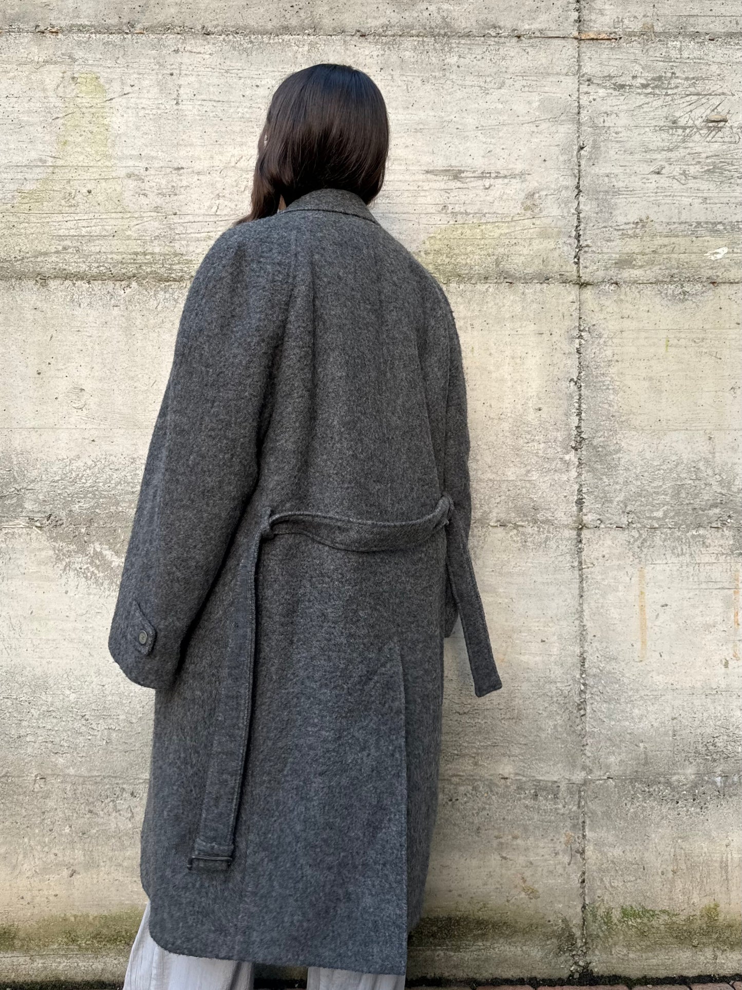 Cappotto lungo sartoriale grigio in misto lana e alpaca