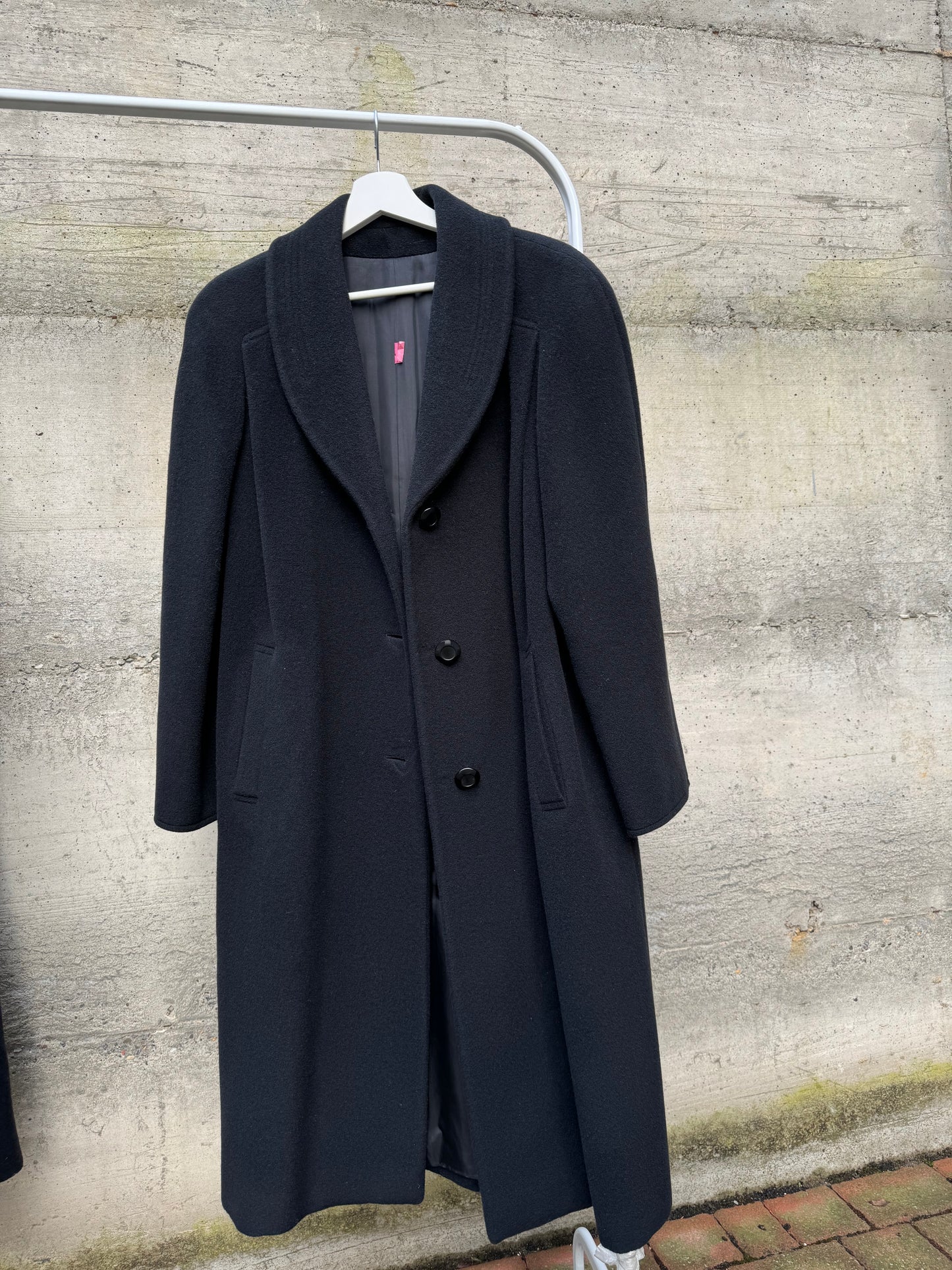 Cappotto donna sartoriale 100% lana vergine merino Marzotto e fodera in cupro Bemberg. Taglia 42it