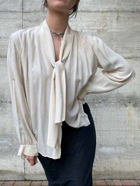 Camicia sartoriale 100% seta panna - nodo frontale