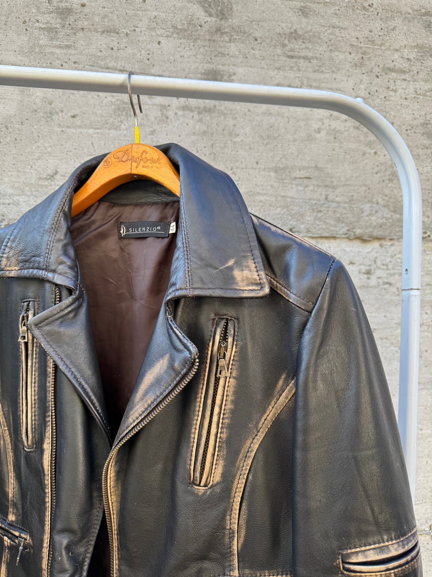 Biker slim in vera pelle nappata effetto used