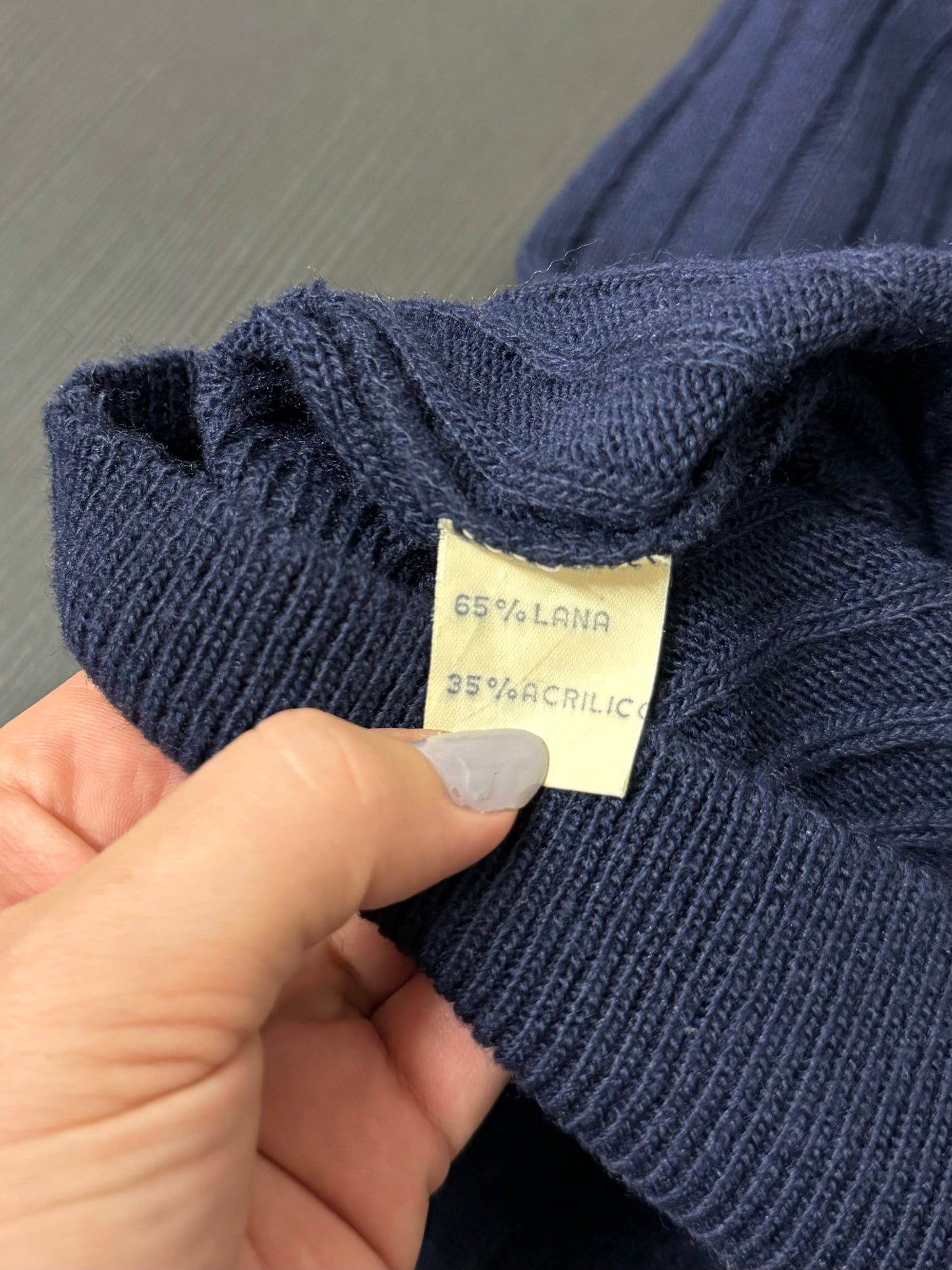 Dolcevita a coste blu in misto lana