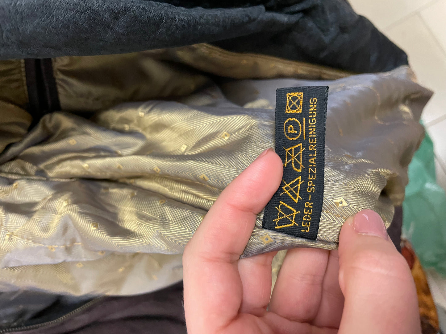 Bomber vinaccia vera pelle - L uomo