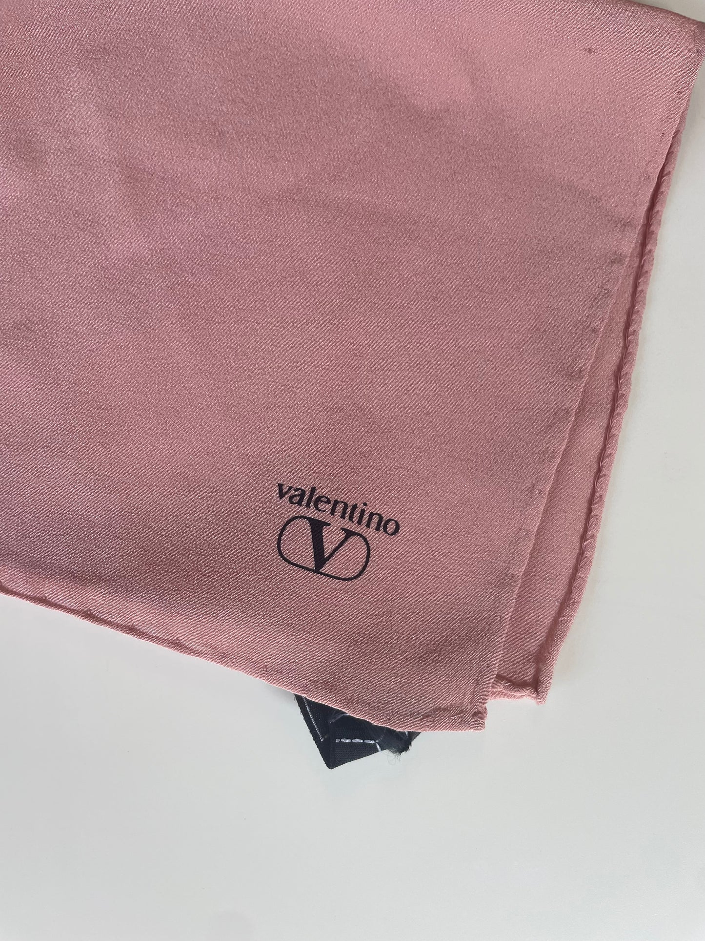 Foulard Valentino 100% seta 30x30