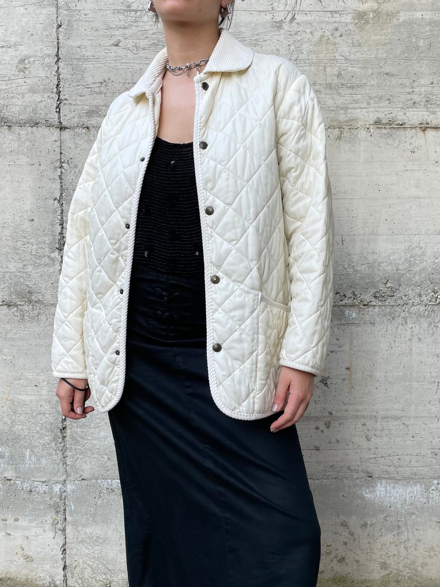 Husky trapuntato bianco con colletto in velluto - M