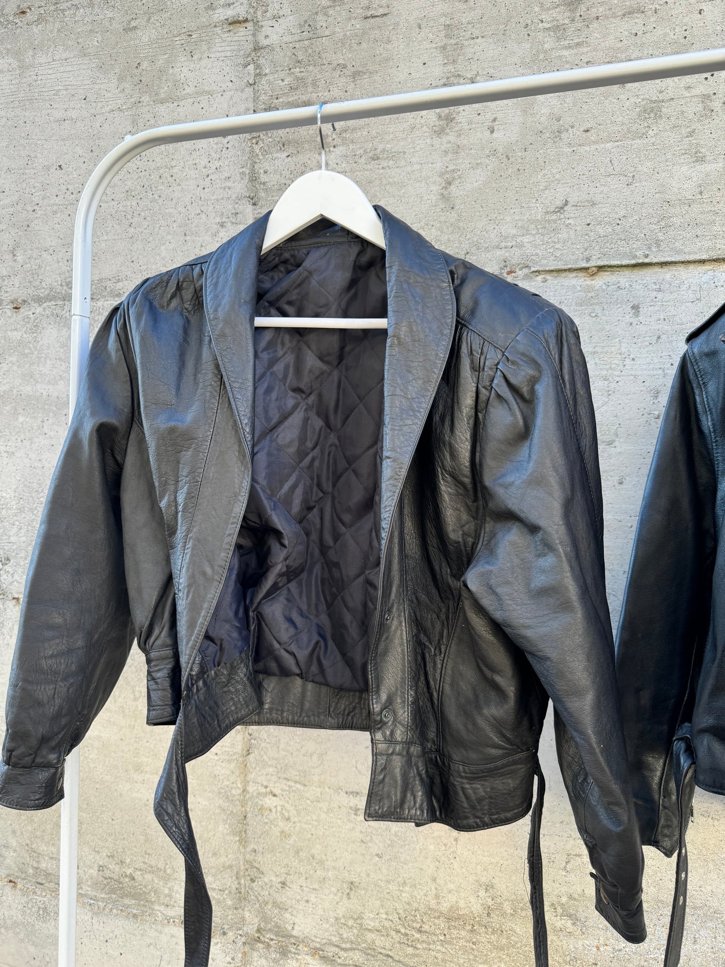 Bomber 80s crop in vera pelle nappata