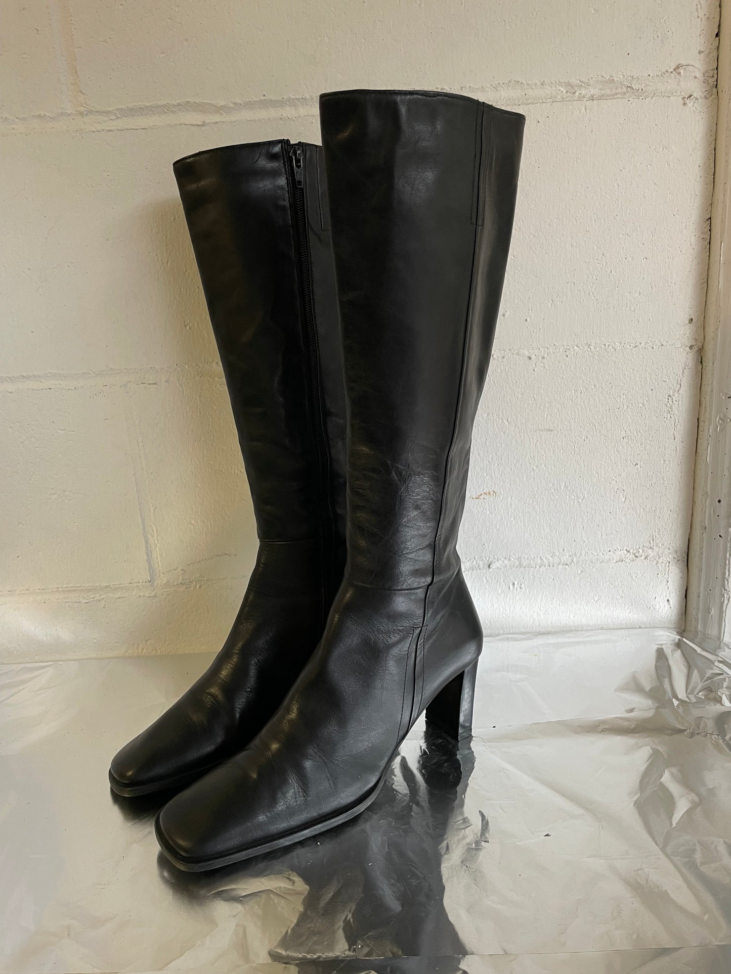 EU 37 - Stivale vintage vera pelle nero, punta quadrata e tacco grosso 7cm