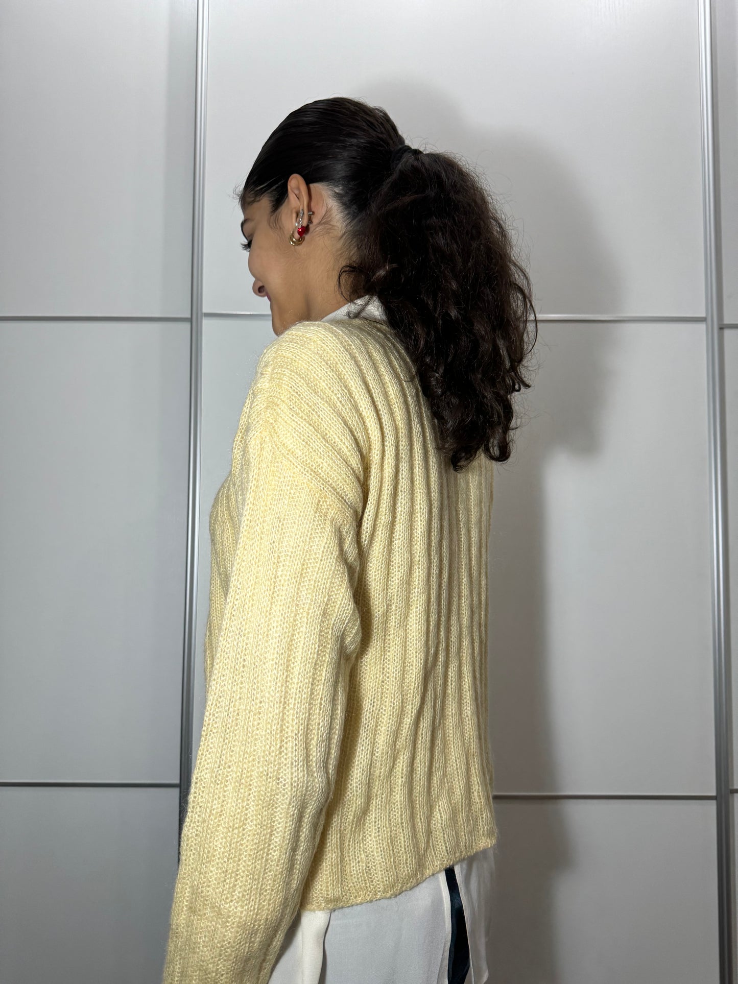 Maglioncino girocollo crochet in lana