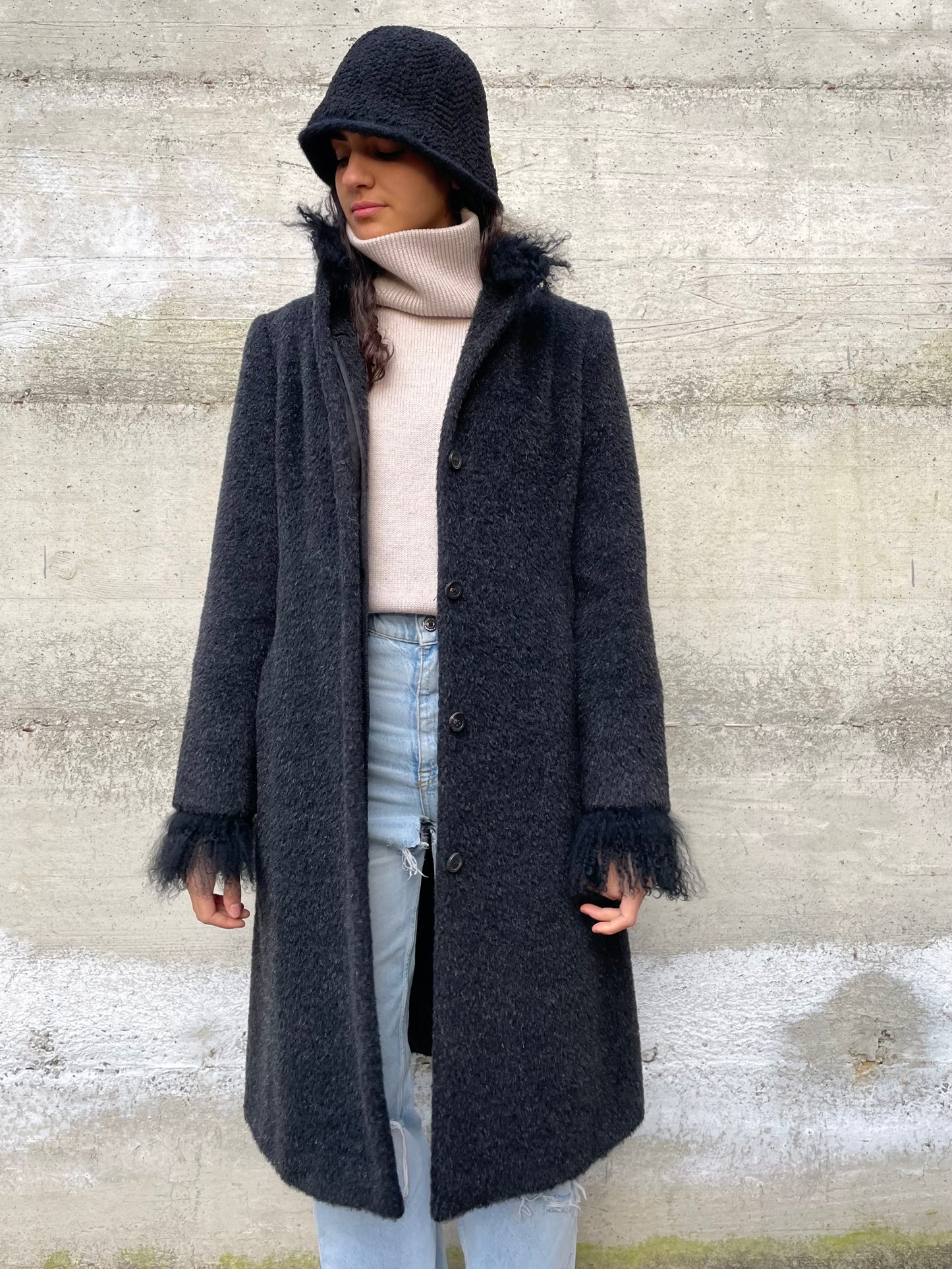 Cappotto Marella in misto alpaca e lana vergine, colletto e polsini in pelo di capra