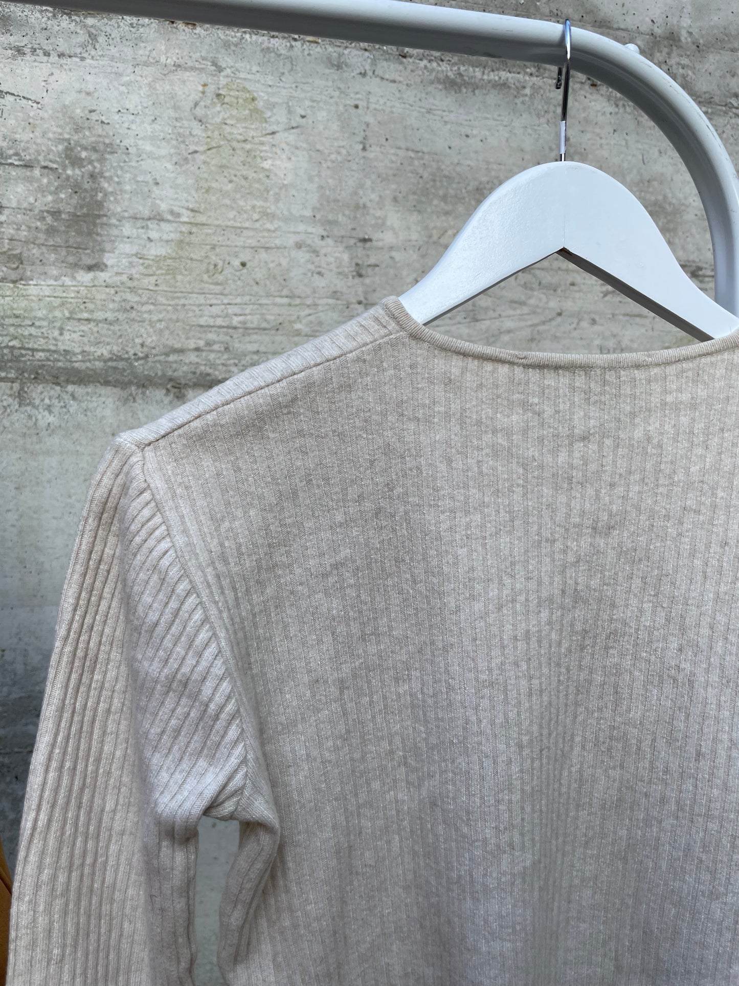 Maglioncino sabbia 100% cashmere