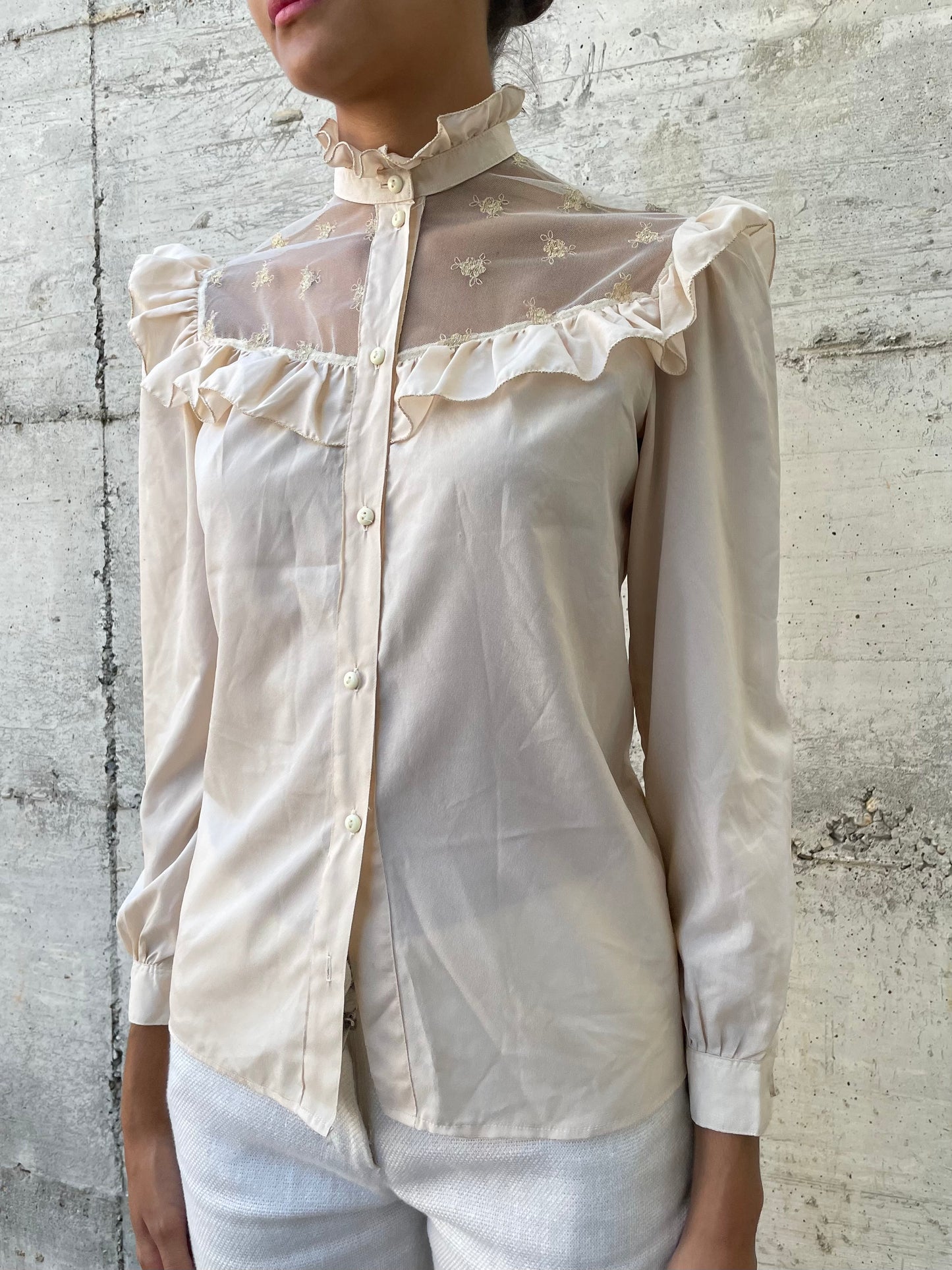 Camicetta nude con balze e dettaglio sheer - taglia S