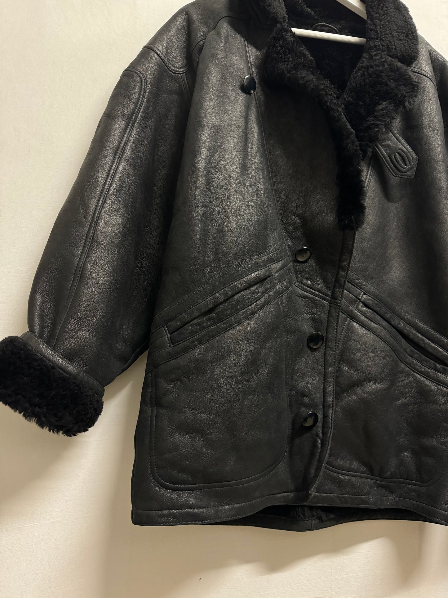Montone Shearling in pelle nero, taglia 48it uomo