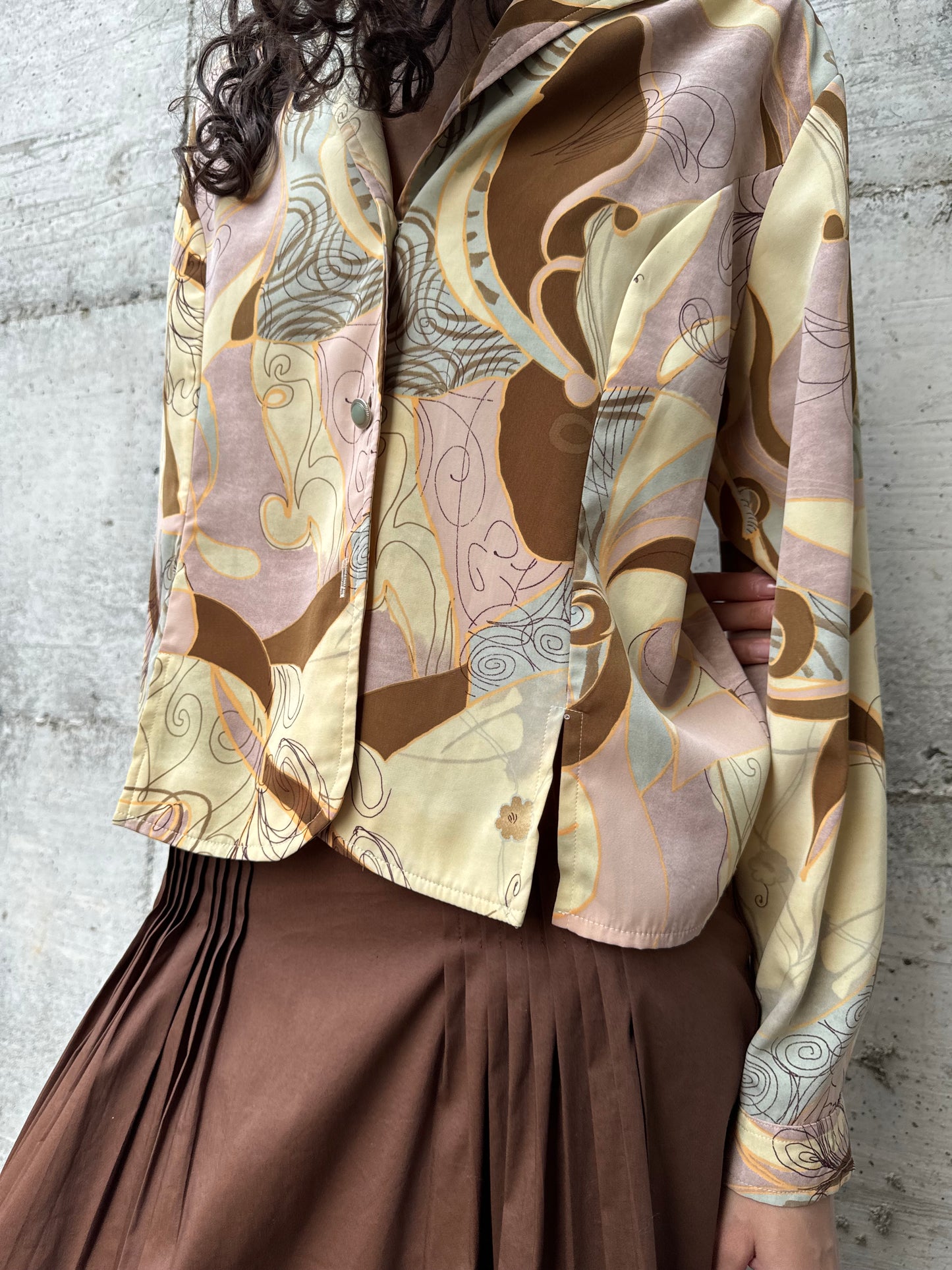 Camicia sartoriale in viscosa con bottoni gioiello