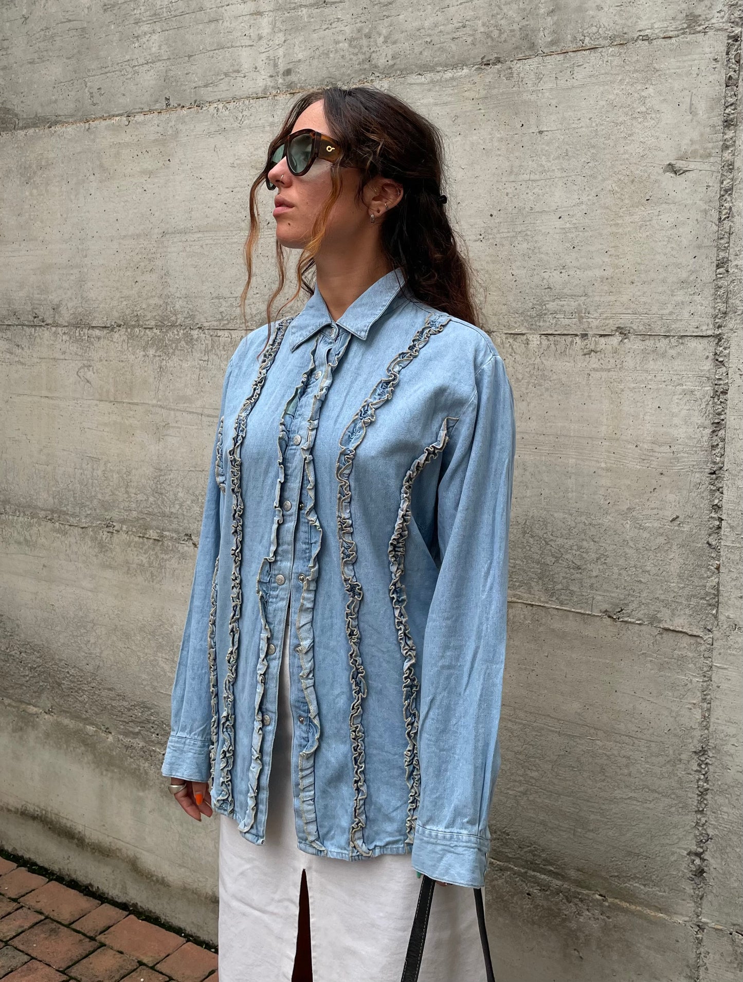 Camicia denim lavaggio chiaro, rouges frontali - taglia M